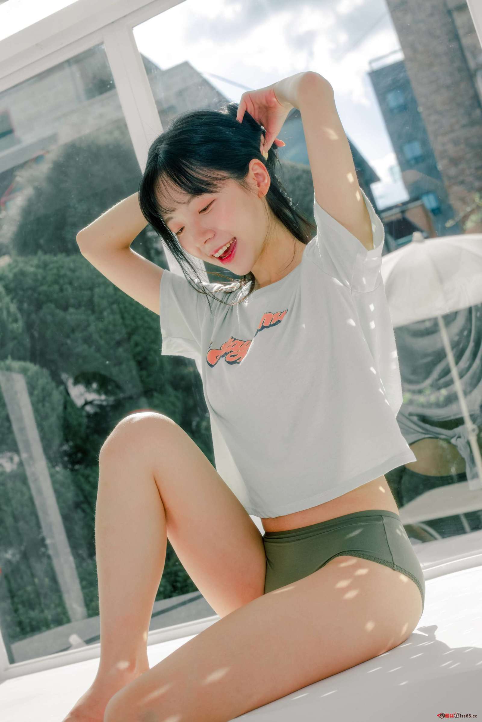https://www.lss77.com/wp-content/uploads/2023/03/1677696298-7658d0d2112eb26-1601x2400.jpg
