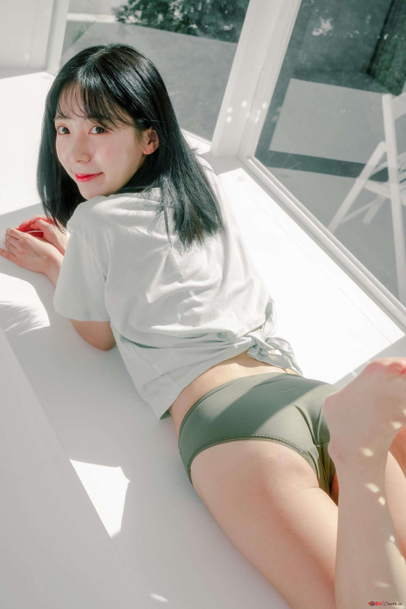 https://www.lss77.com/wp-content/uploads/2023/03/1677696383-2c62105ee18ecd5-1601x2400.jpg