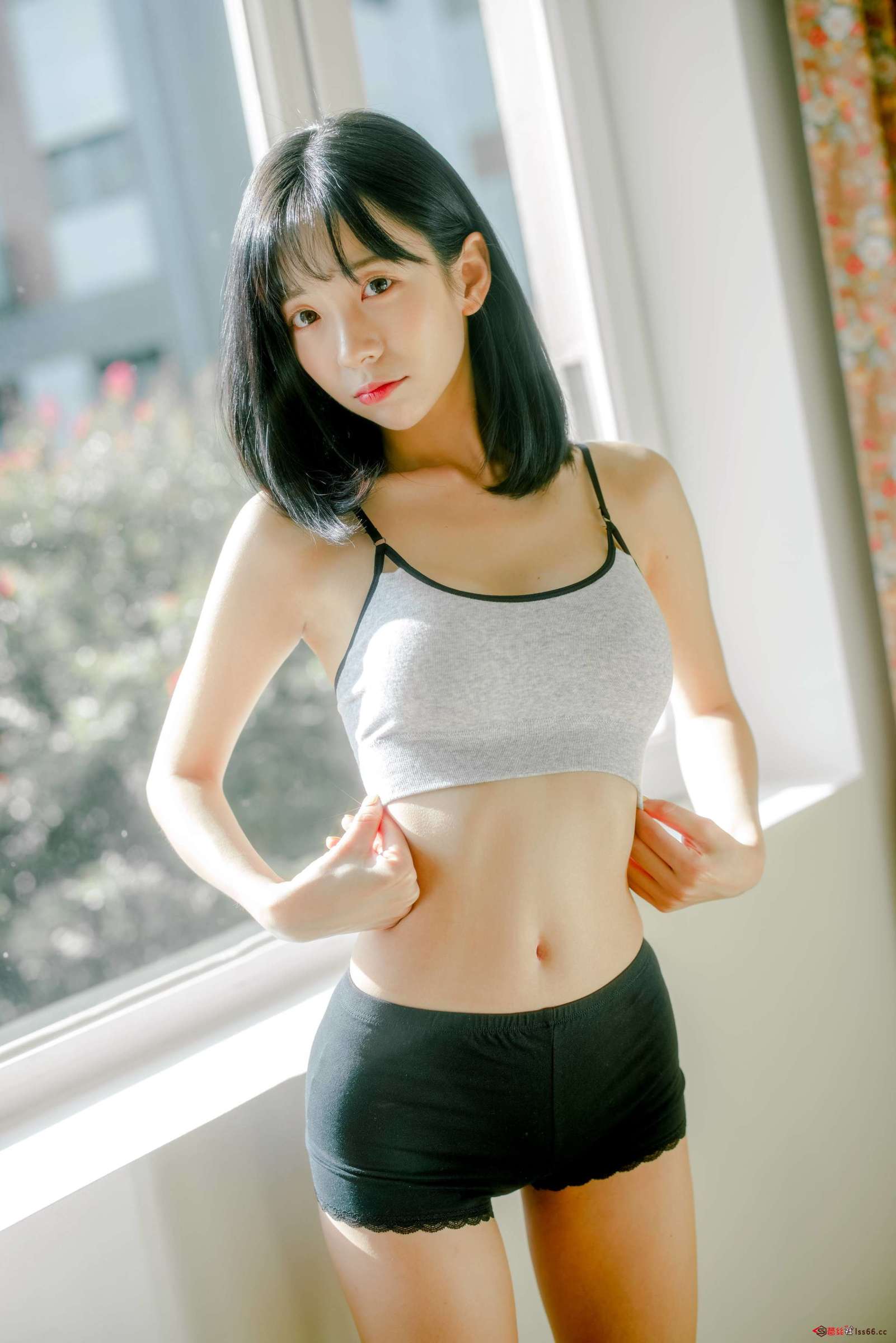 https://www.lss77.com/wp-content/uploads/2023/03/1677696858-ba55ff88bddf712-1601x2400.jpg