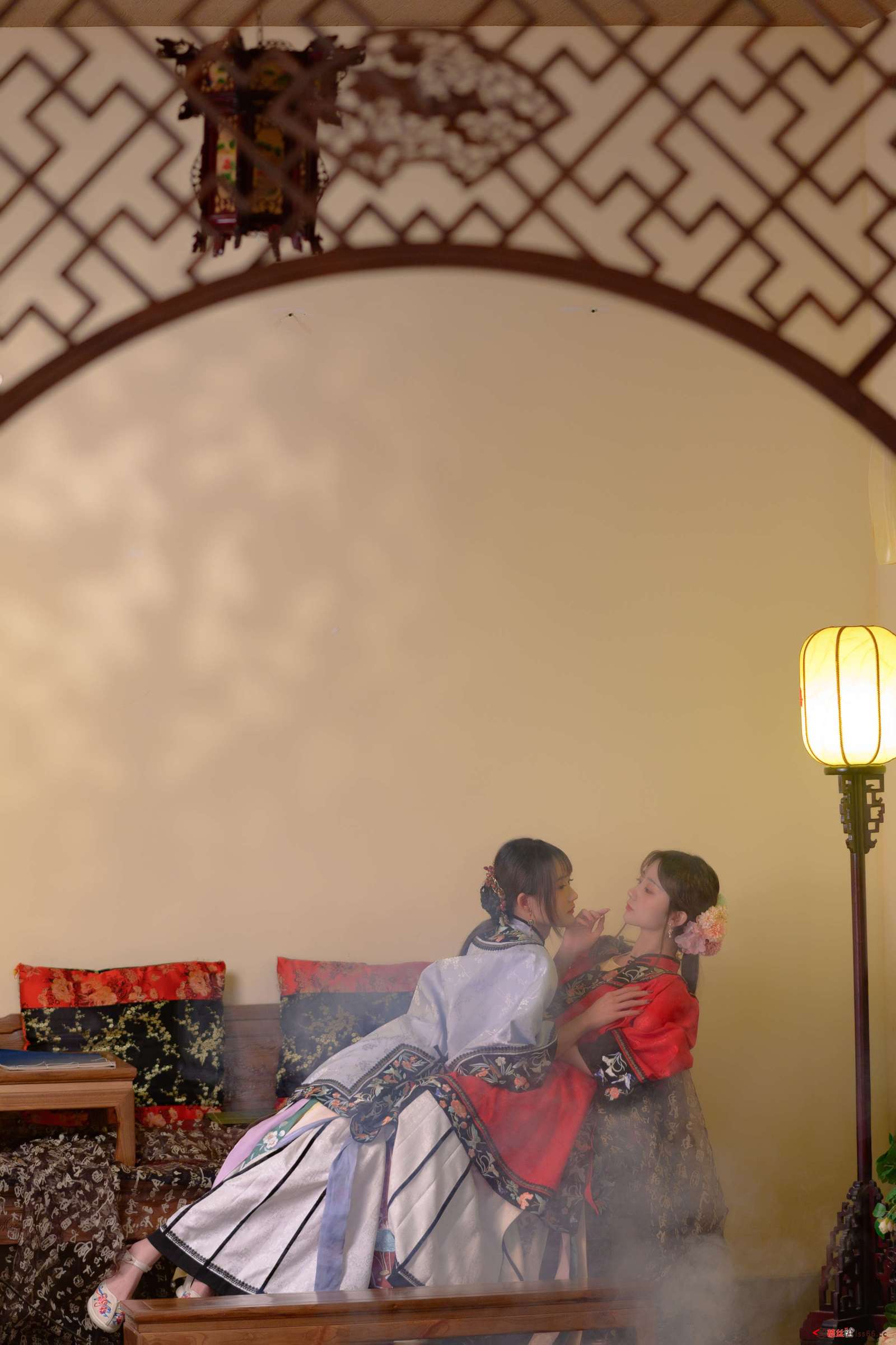 https://www.lss77.com/wp-content/uploads/2023/03/1677776511-7658d0d2112eb26-1600x2400.jpg