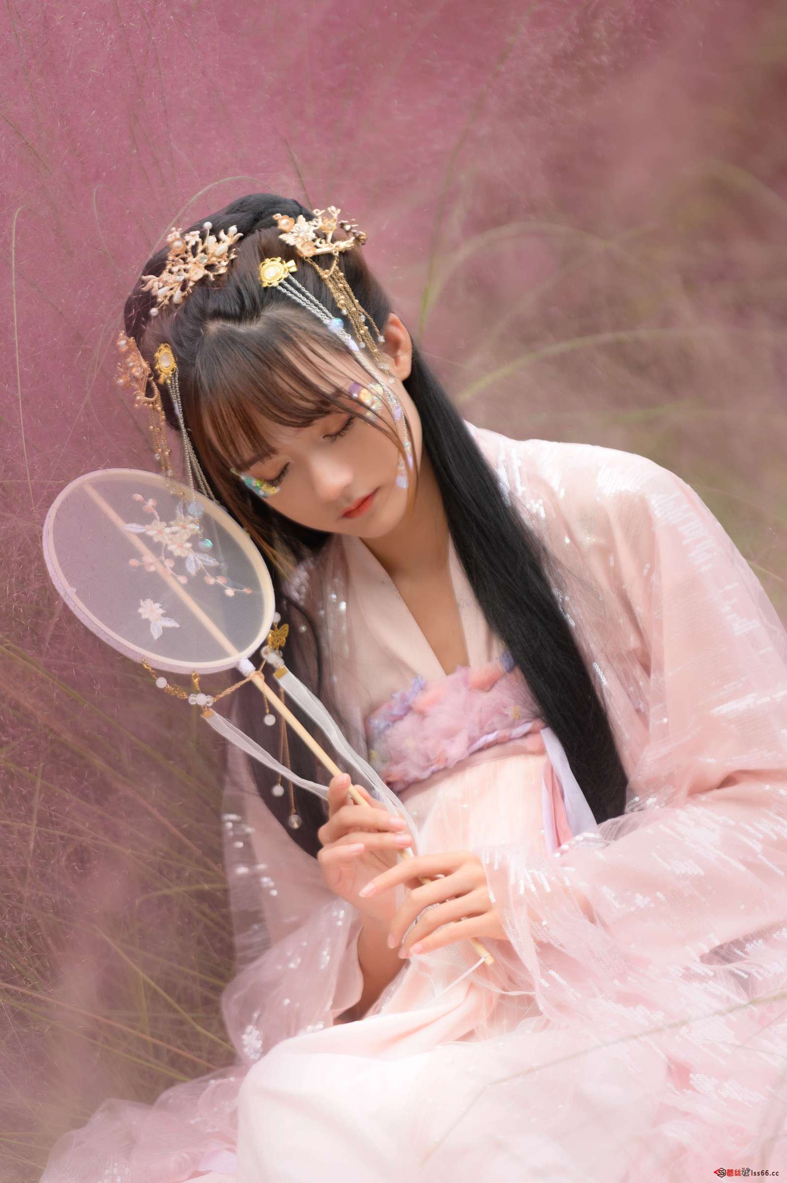 https://www.lss77.com/wp-content/uploads/2023/03/1678007956-7f5144f962efde7-1597x2400.jpg