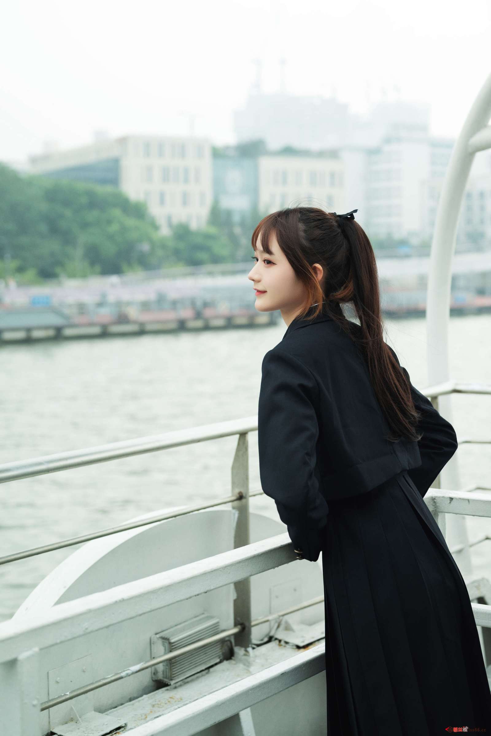 https://www.lss77.com/wp-content/uploads/2023/03/1678008005-8fc4c7ab4453d24-1600x2400.jpg