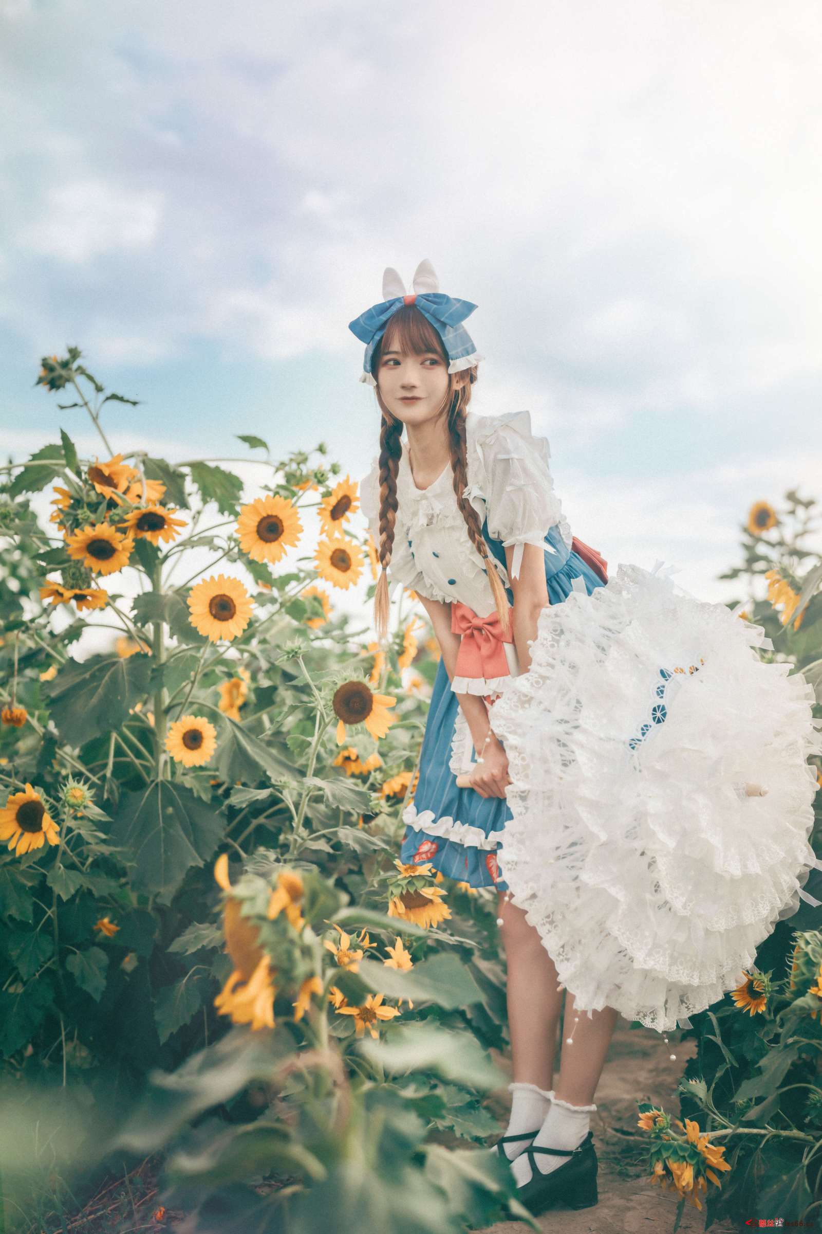 https://www.lss77.com/wp-content/uploads/2023/03/1678008118-cf2e4f52be52a8f-1600x2400.jpg