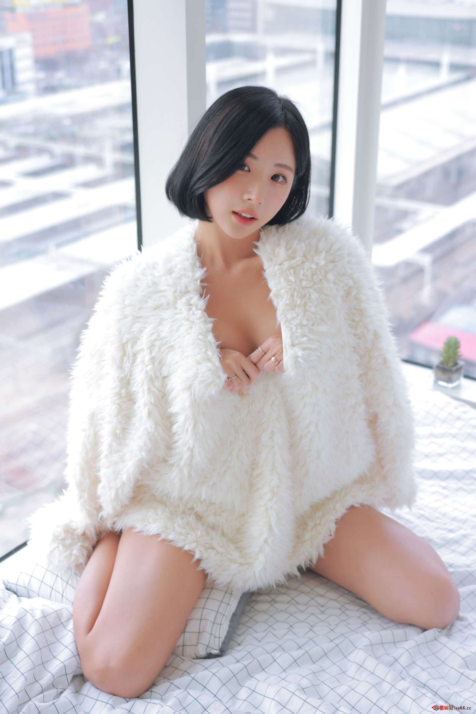 https://www.lss77.com/wp-content/uploads/2023/03/1678471577-f899139df5e1059-1601x2400.jpg