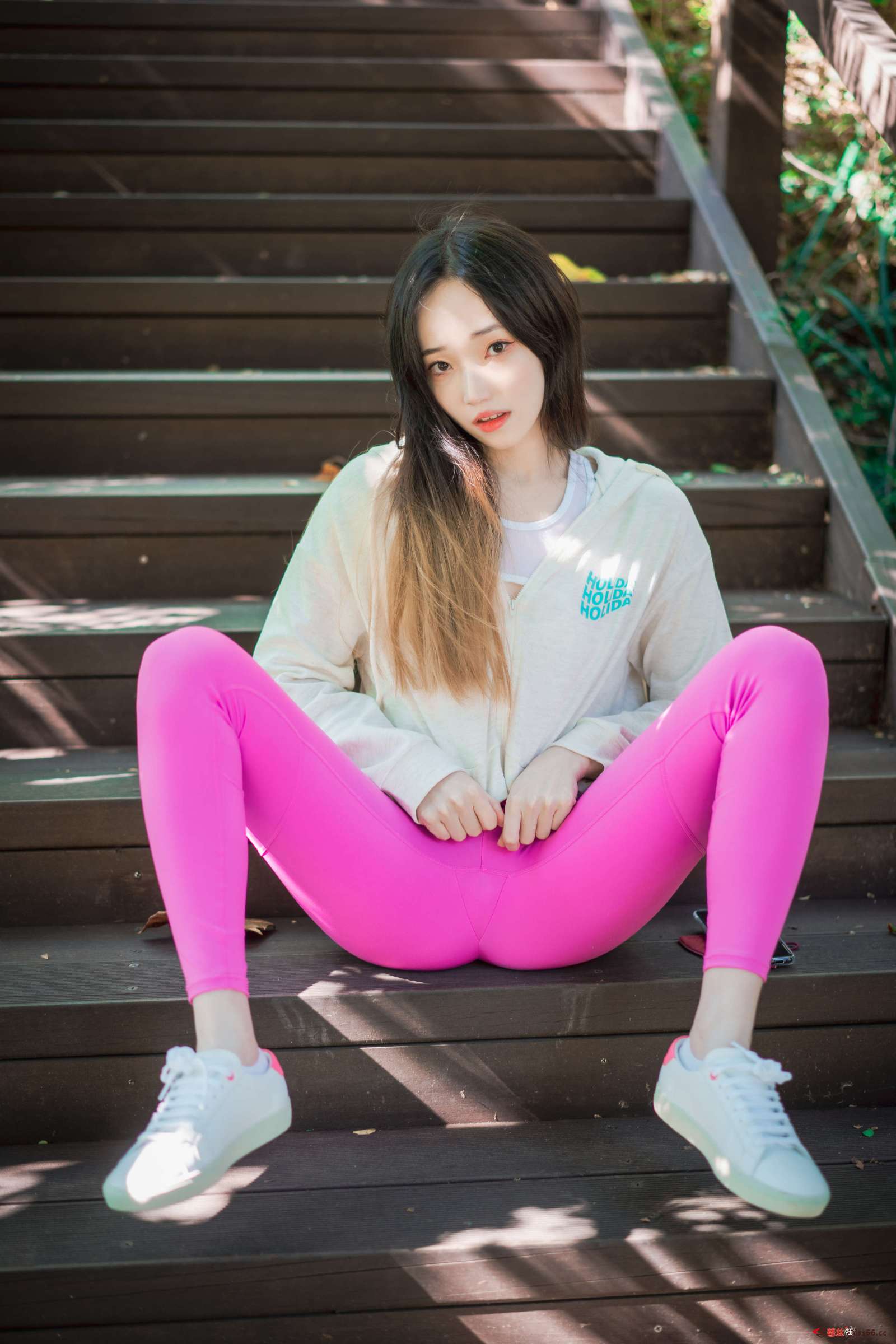 https://www.lss77.com/wp-content/uploads/2023/03/1678529808-d5f038a4537e6a3-1600x2400.jpg