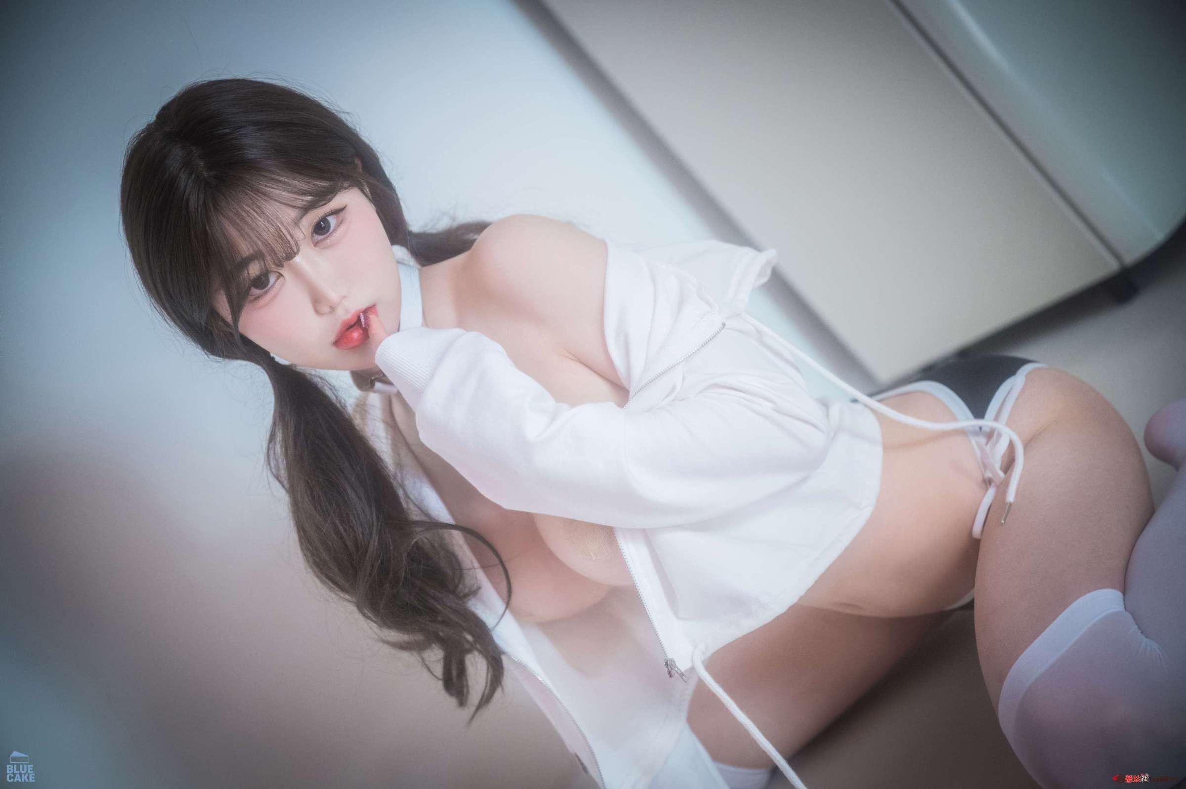https://www.lss77.com/wp-content/uploads/2023/03/1679253436-ecee596a242de13-2400x1597.jpg