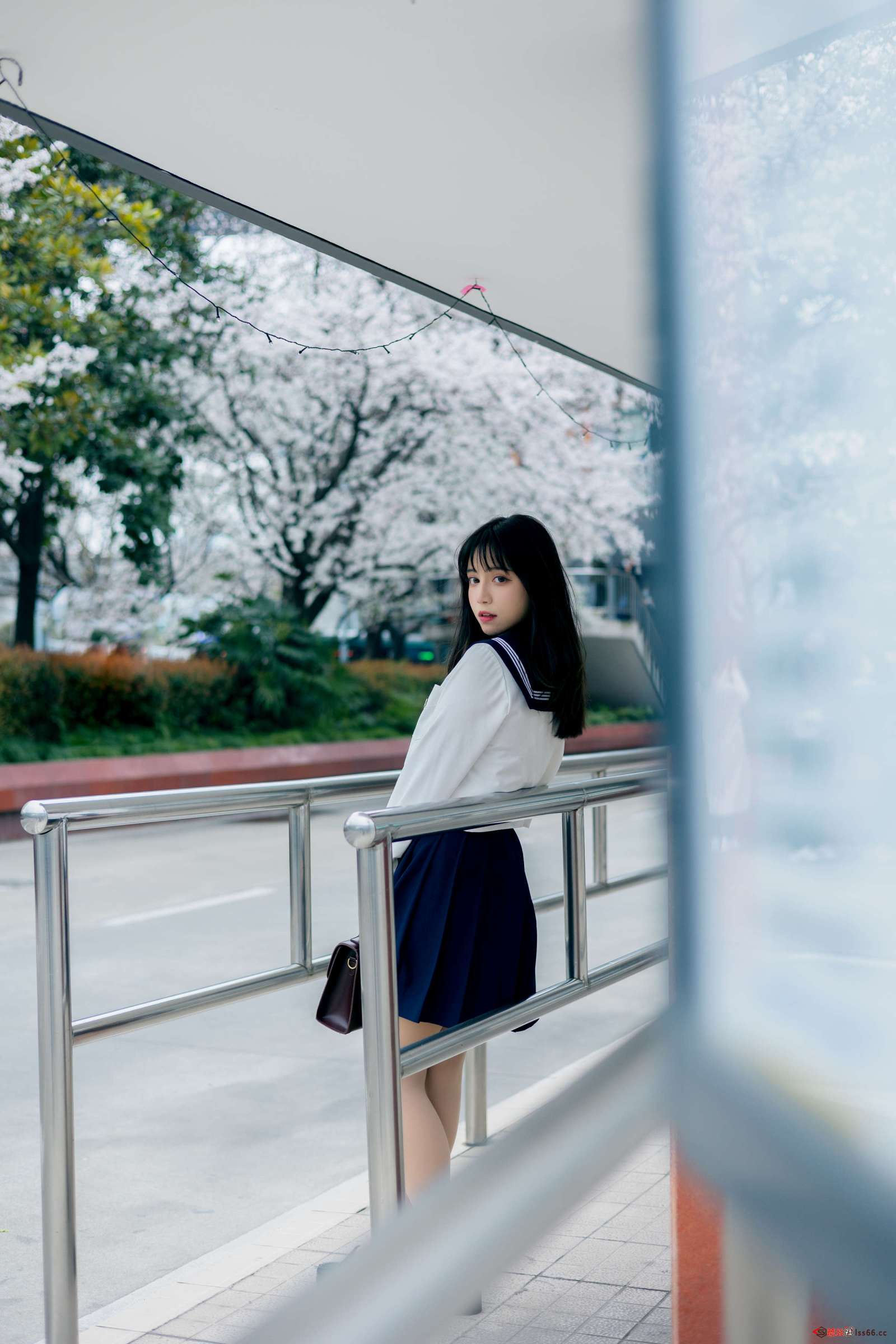https://www.lss77.com/wp-content/uploads/2023/03/1679638992-9c3ce93643ed685-1600x2400.jpg