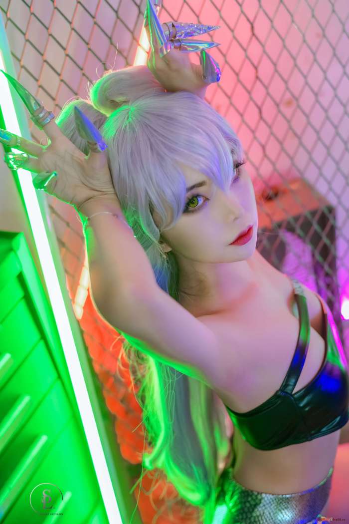SAINT Photolife – Yuna – 2021_11 KDA Evelyn Bikini [20P-83.7MB]