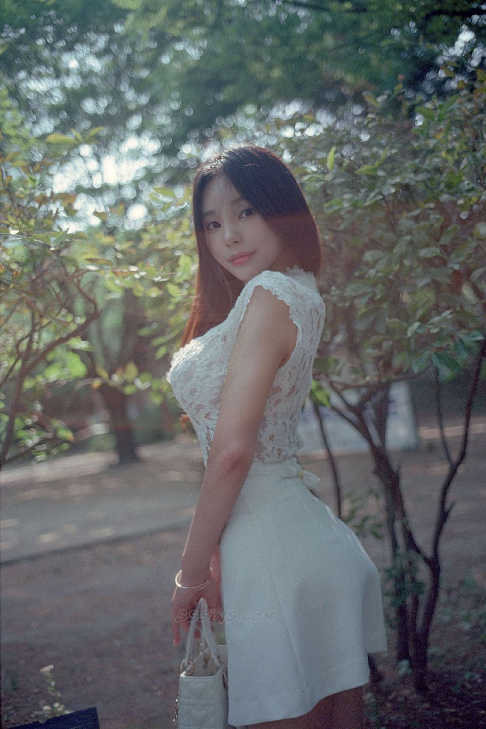 https://www.lss77.com/wp-content/uploads/2023/03/1679649218-31b7b72368bd13d-1600x2400.jpg