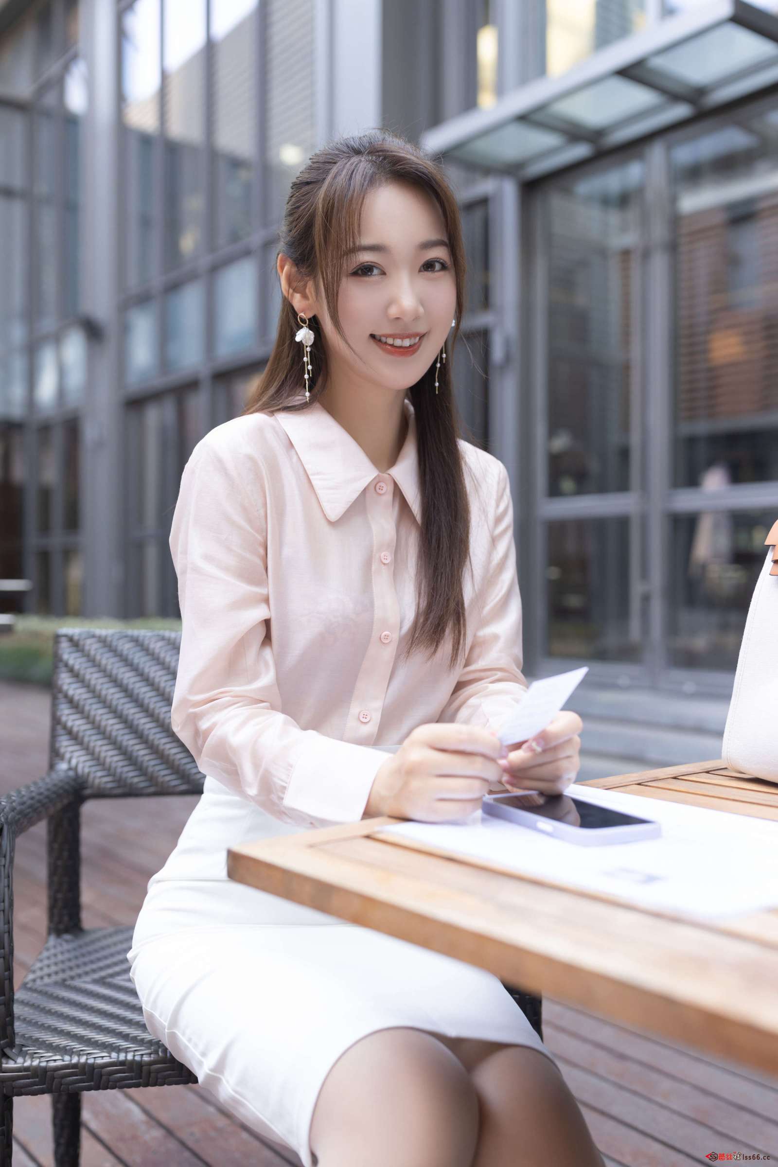 https://www.lss77.com/wp-content/uploads/2023/03/1679716787-0e0b24fc303d2b3-1600x2400.jpg