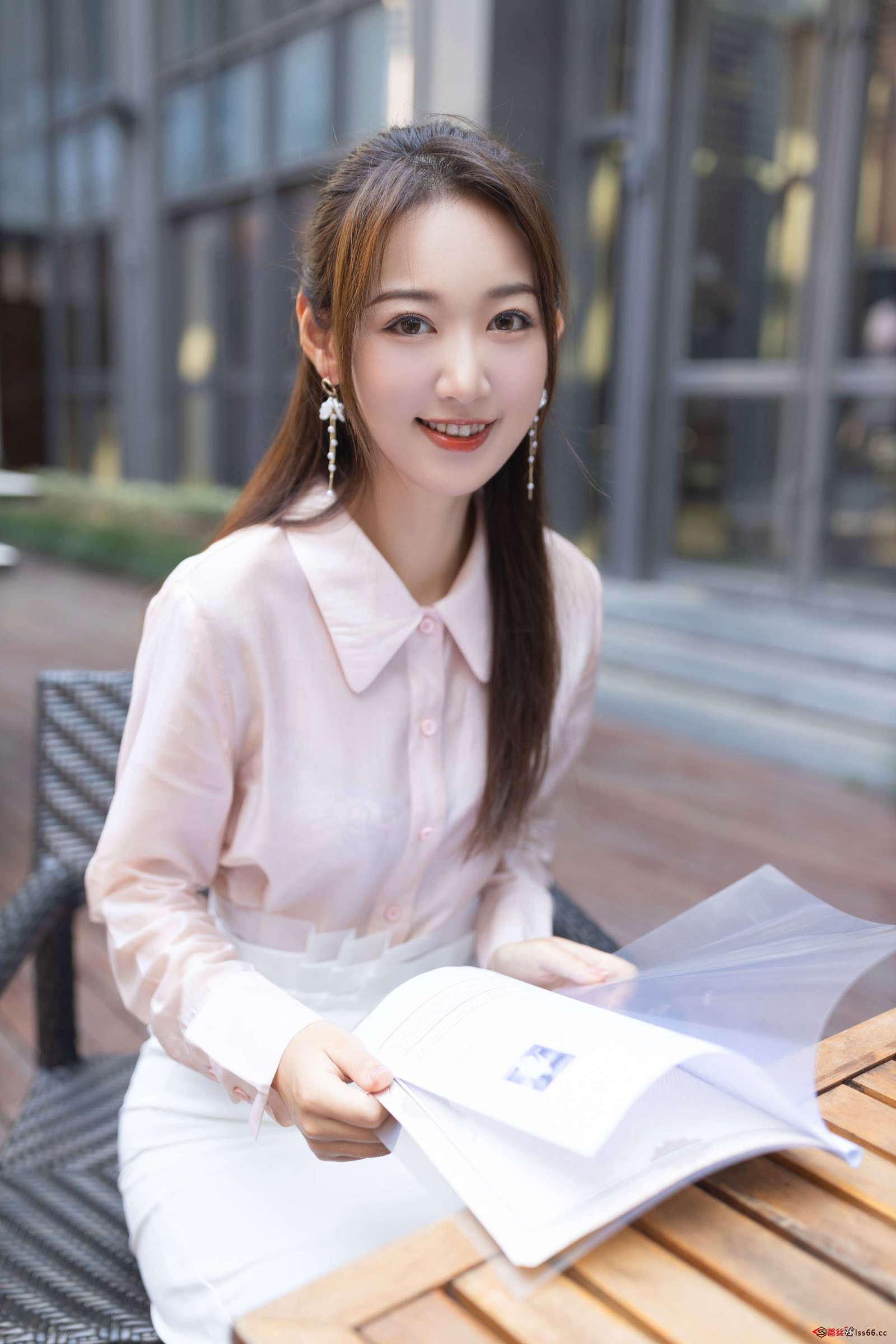 https://www.lss77.com/wp-content/uploads/2023/03/1679716798-0780f11aa0422b8-1600x2400.jpg