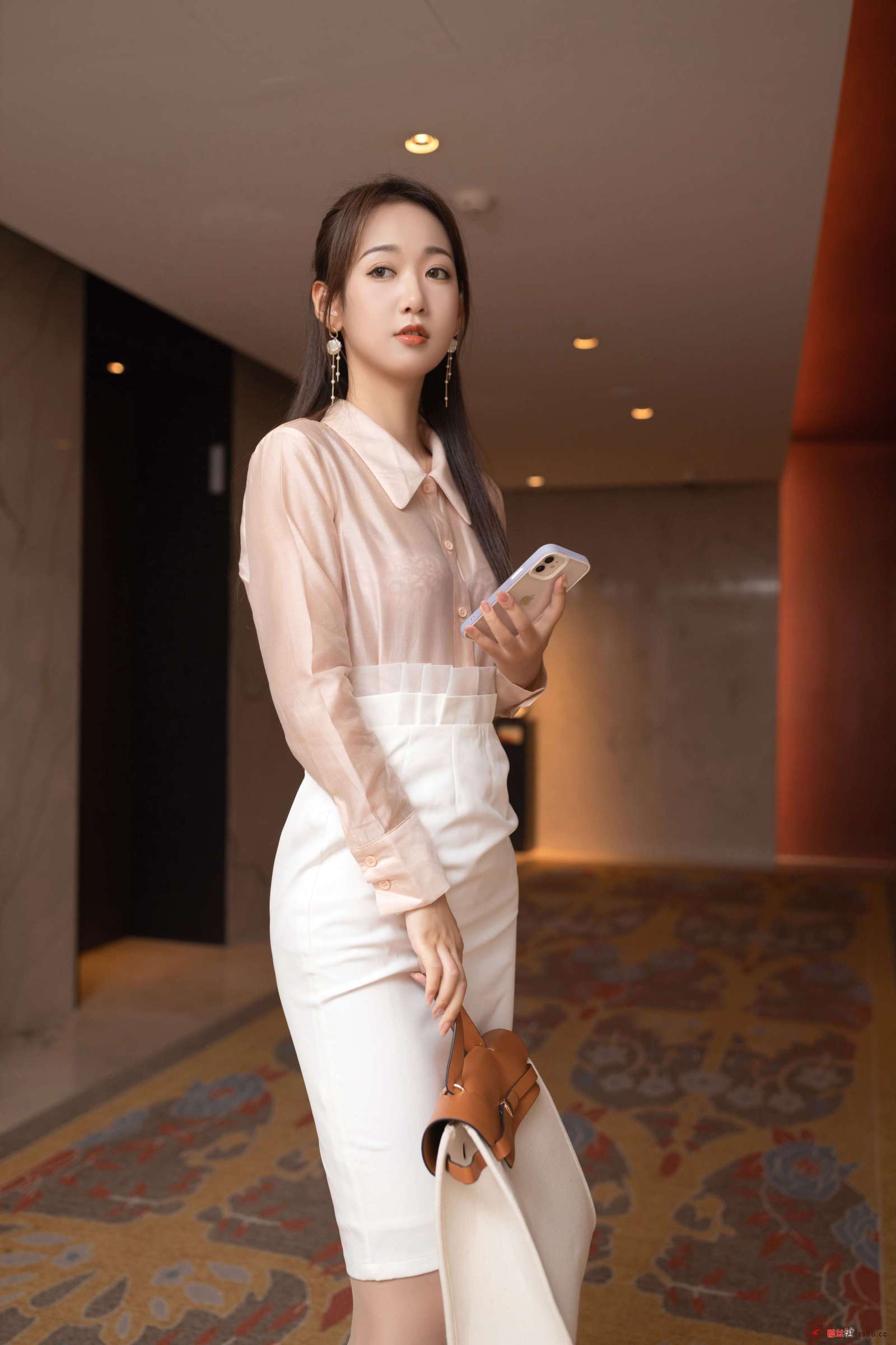 https://www.lss77.com/wp-content/uploads/2023/03/1679716864-c9df945f744f1f5-1600x2400.jpg