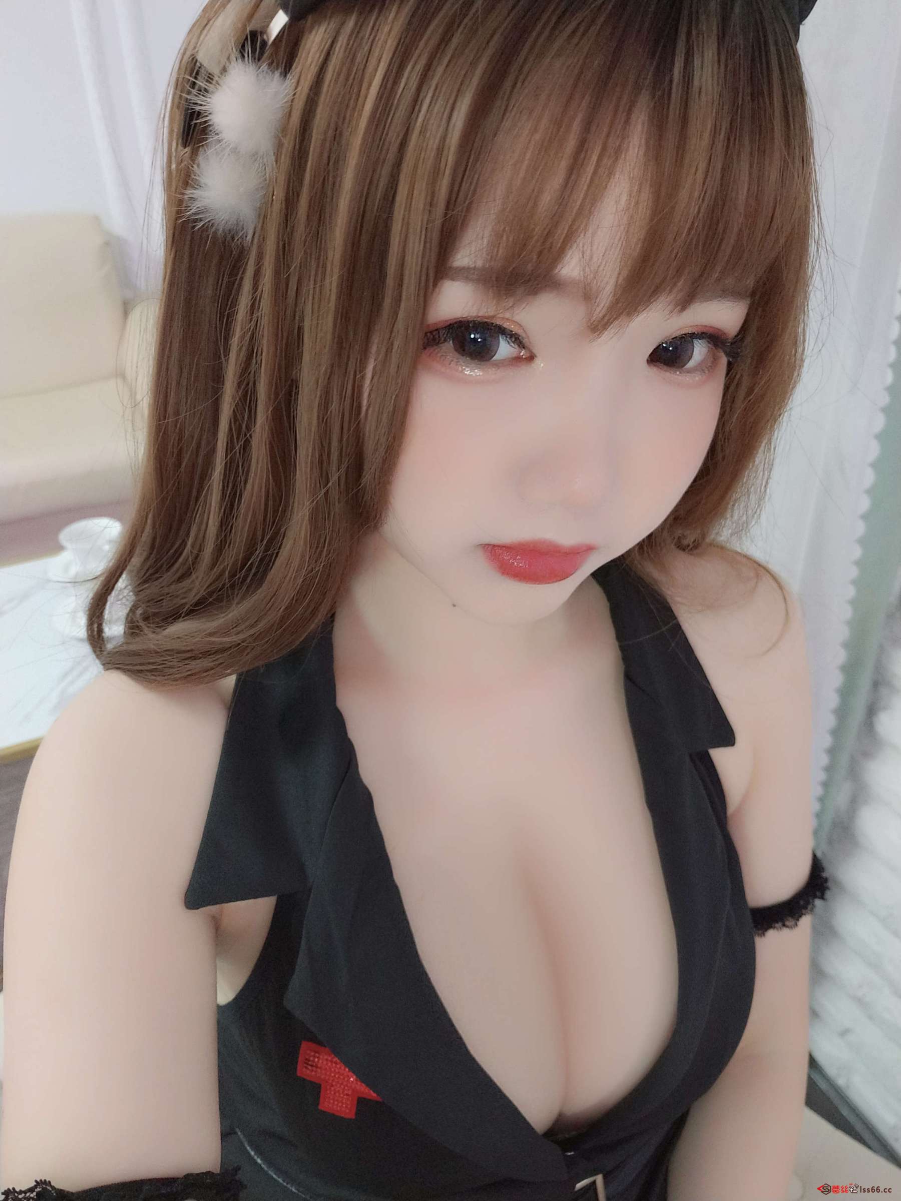 https://www.lss77.com/wp-content/uploads/2023/03/1679767393-18bbcaa5ef82389-1800x2400.jpg
