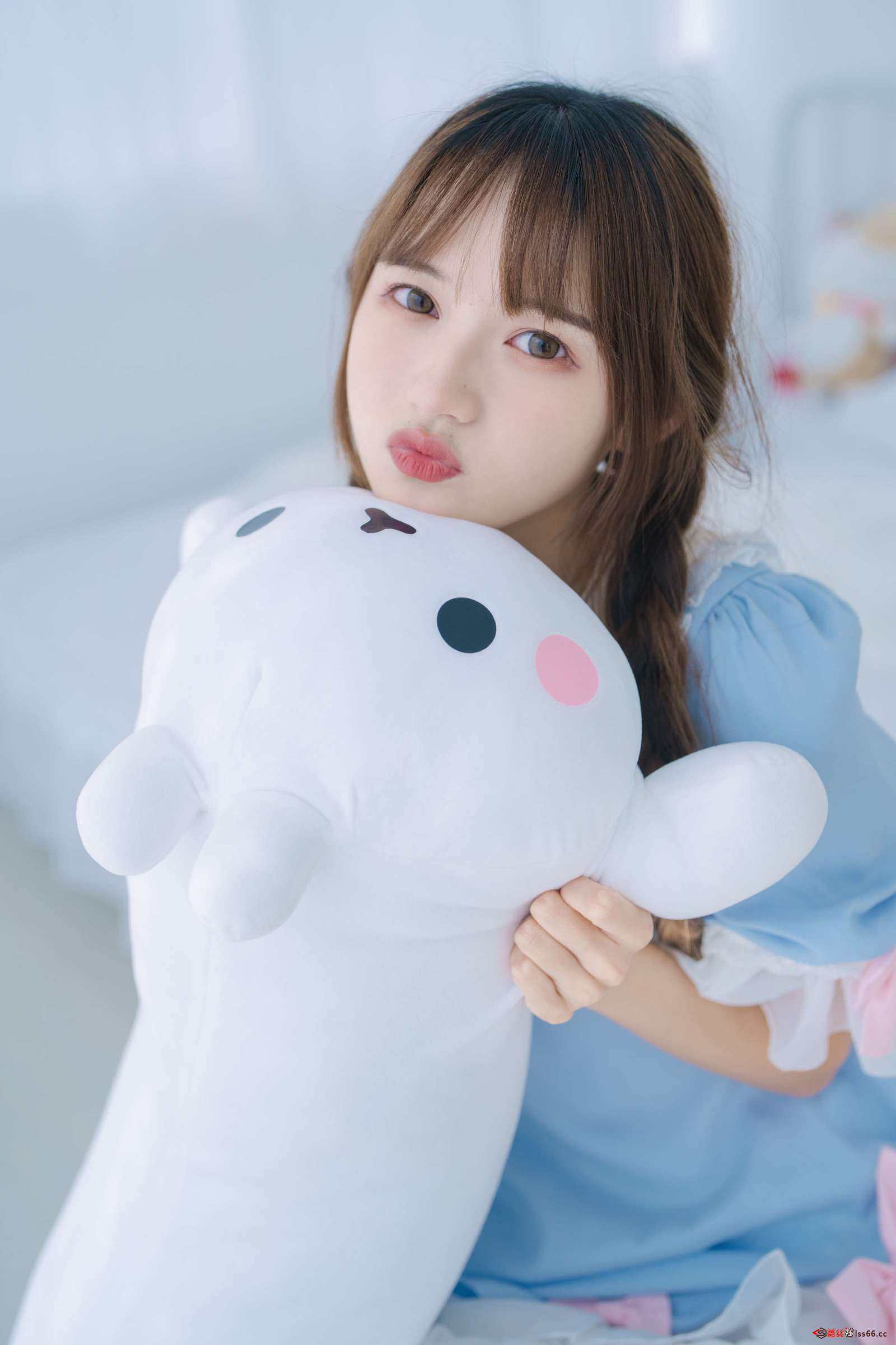 https://www.lss77.com/wp-content/uploads/2023/03/1680239394-e88a49bccde359f-1600x2400.jpg