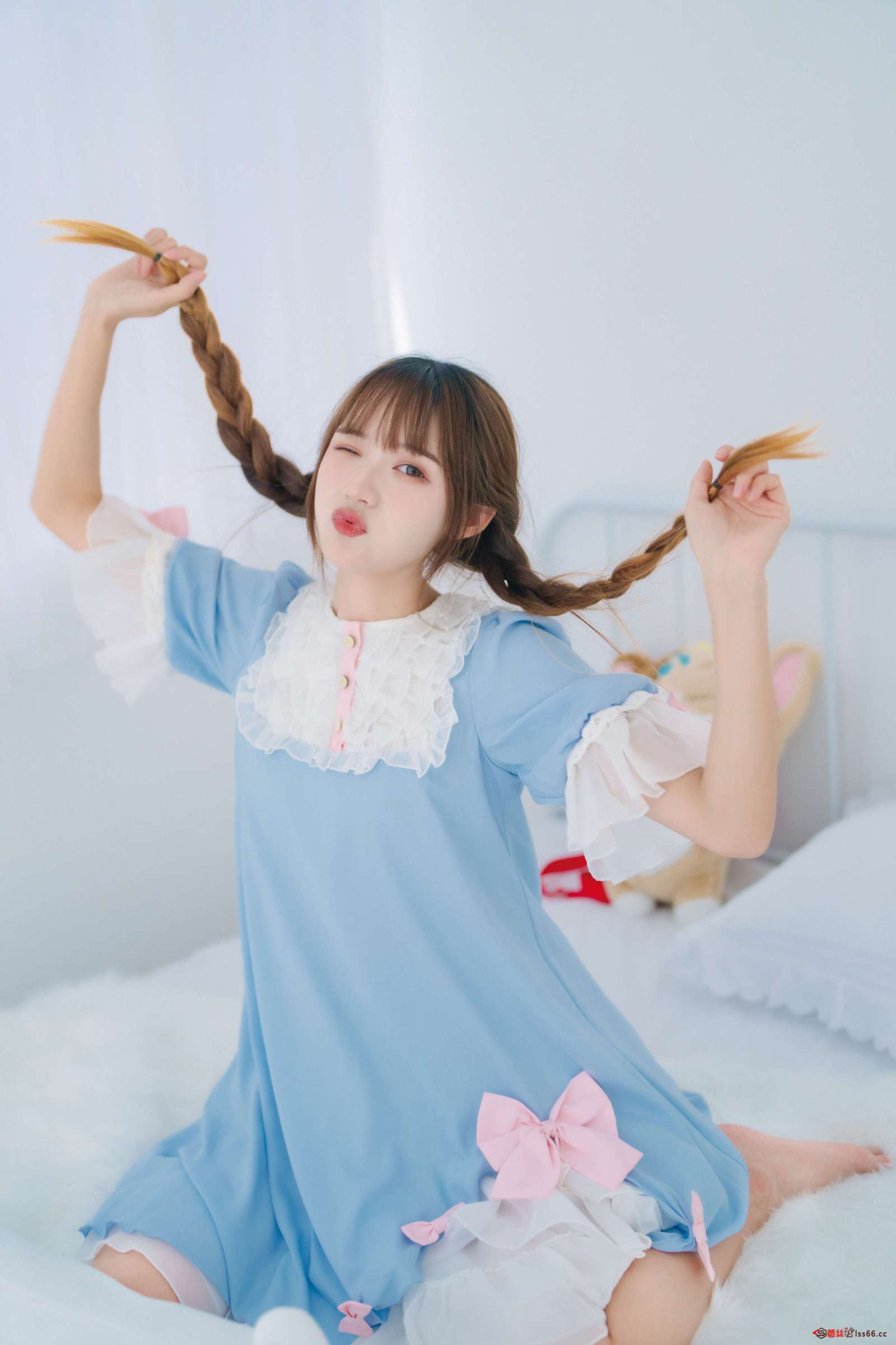 https://www.lss77.com/wp-content/uploads/2023/03/1680239753-2c62105ee18ecd5-1600x2400.jpg