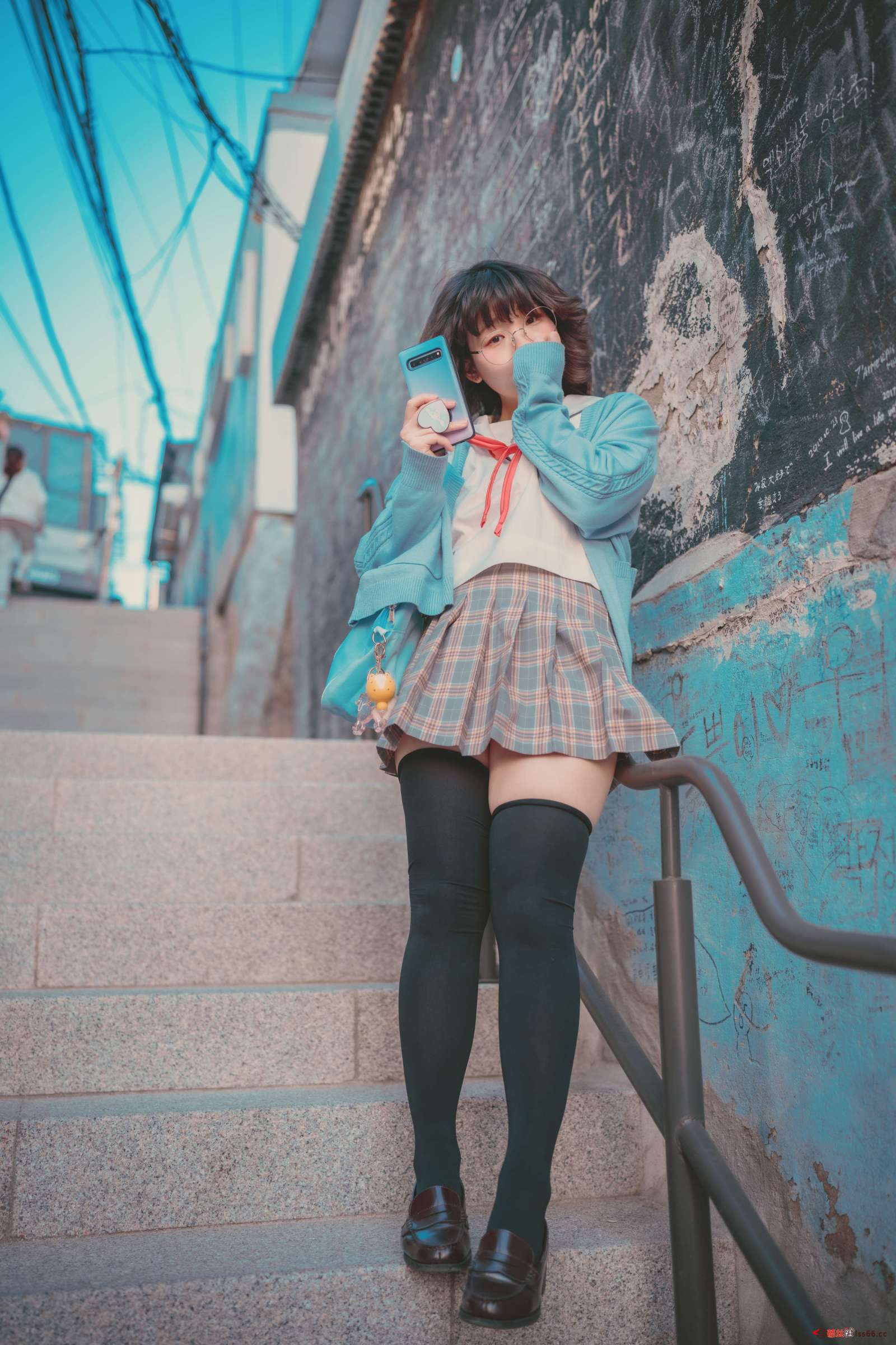 https://www.lss77.com/wp-content/uploads/2023/04/1680336138-28fd0fbd334515d-1600x2400.jpg