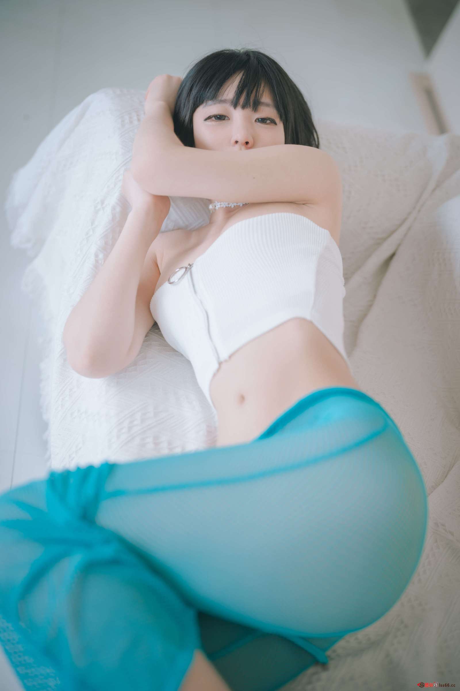 https://www.lss77.com/wp-content/uploads/2023/04/1680336867-e7db56dbec713f0-1600x2400.jpg