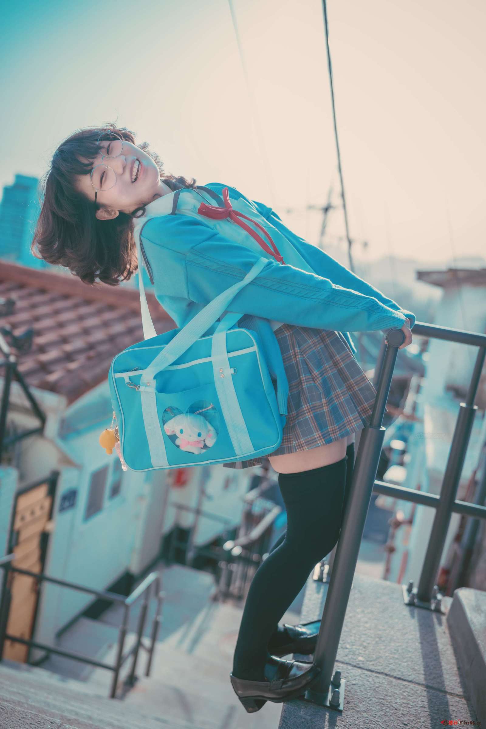 https://www.lss77.com/wp-content/uploads/2023/04/1680337408-202cb962ac59075-1600x2400.jpg