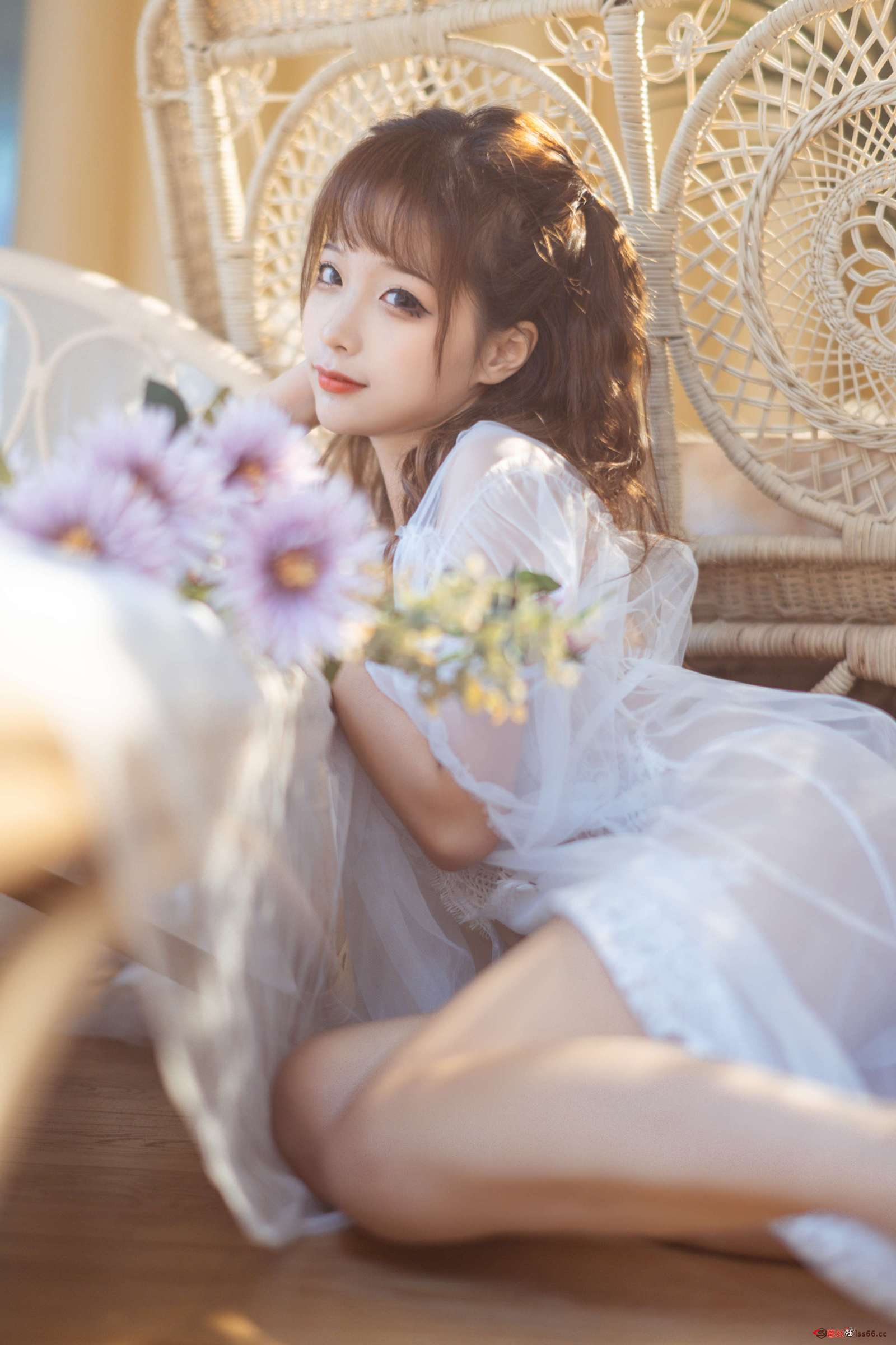 https://www.lss77.com/wp-content/uploads/2023/04/1680449932-e88a49bccde359f-1600x2400.jpg