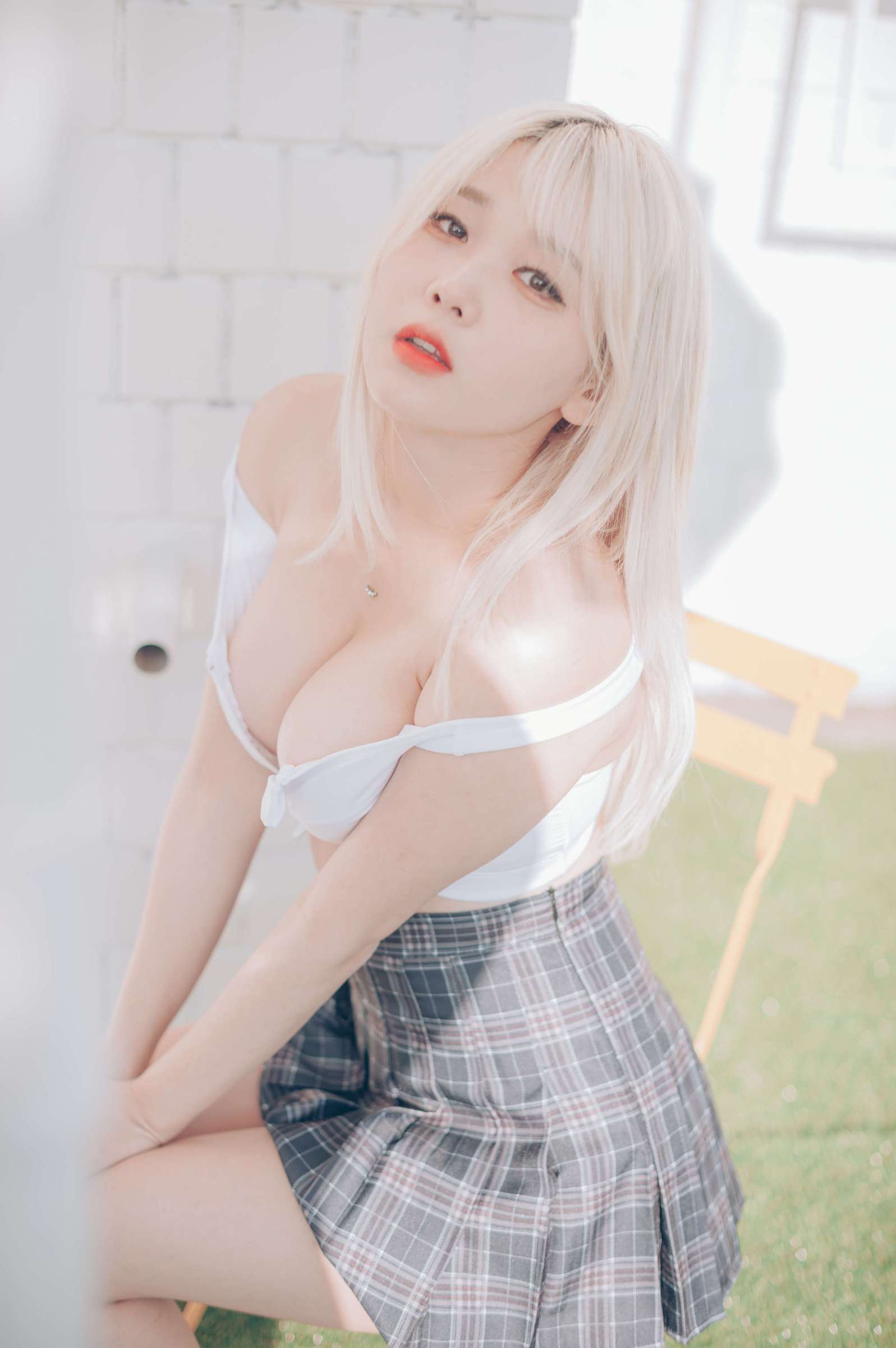 https://www.lss77.com/wp-content/uploads/2023/04/1680605171-31c8f1568c7dd69-1597x2400.jpg