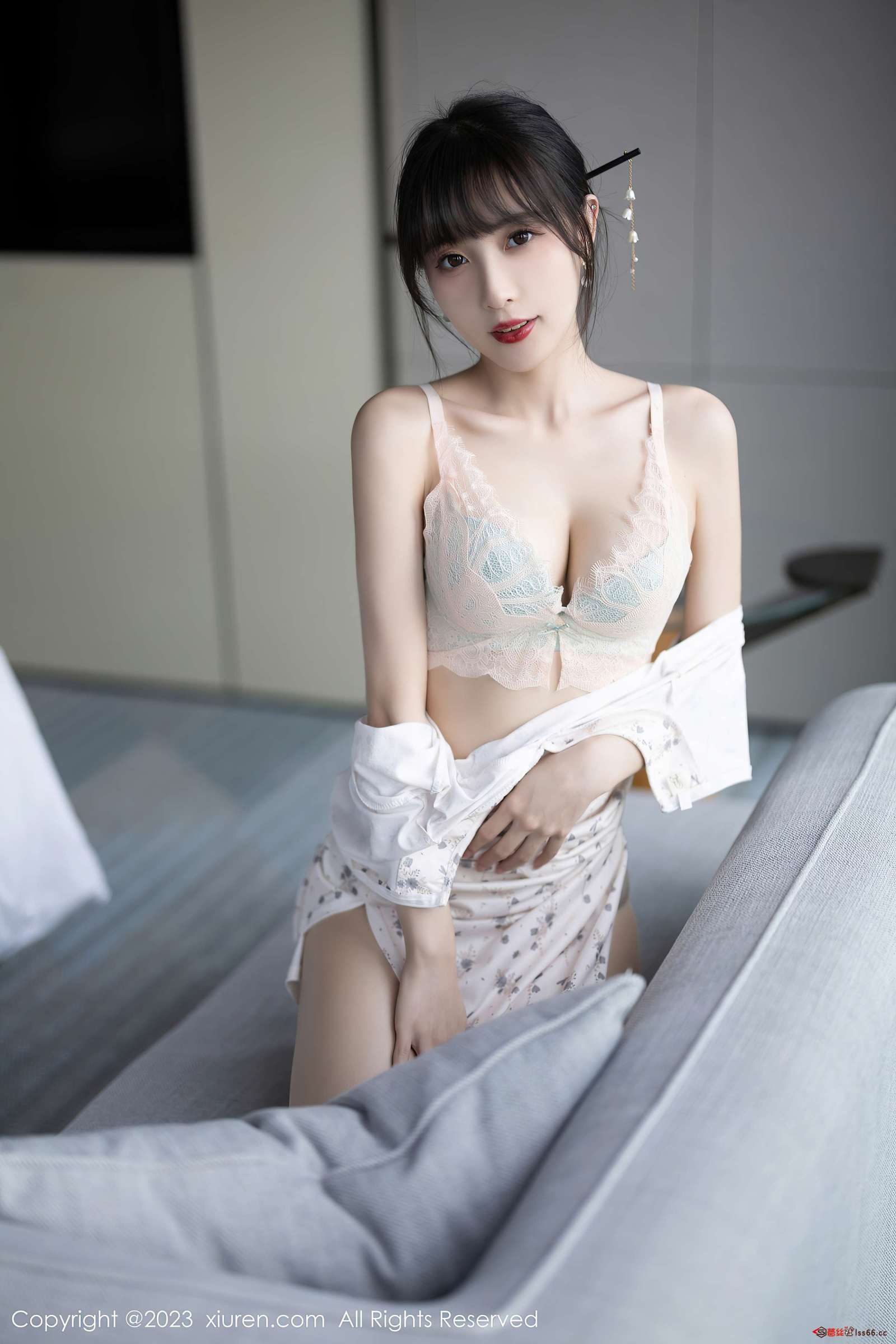 https://www.lss77.com/wp-content/uploads/2023/04/1680629213-66ff67ba2a11f69-1600x2400.jpg
