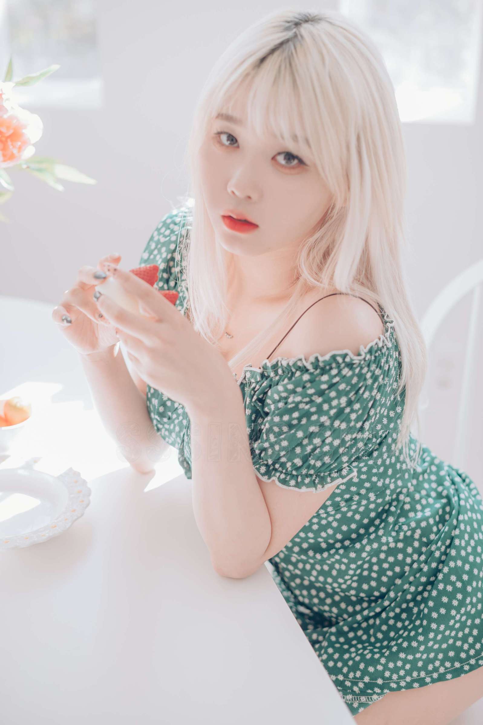 https://www.lss77.com/wp-content/uploads/2023/04/1680690901-5c7d5705ab73466-1597x2400.jpg