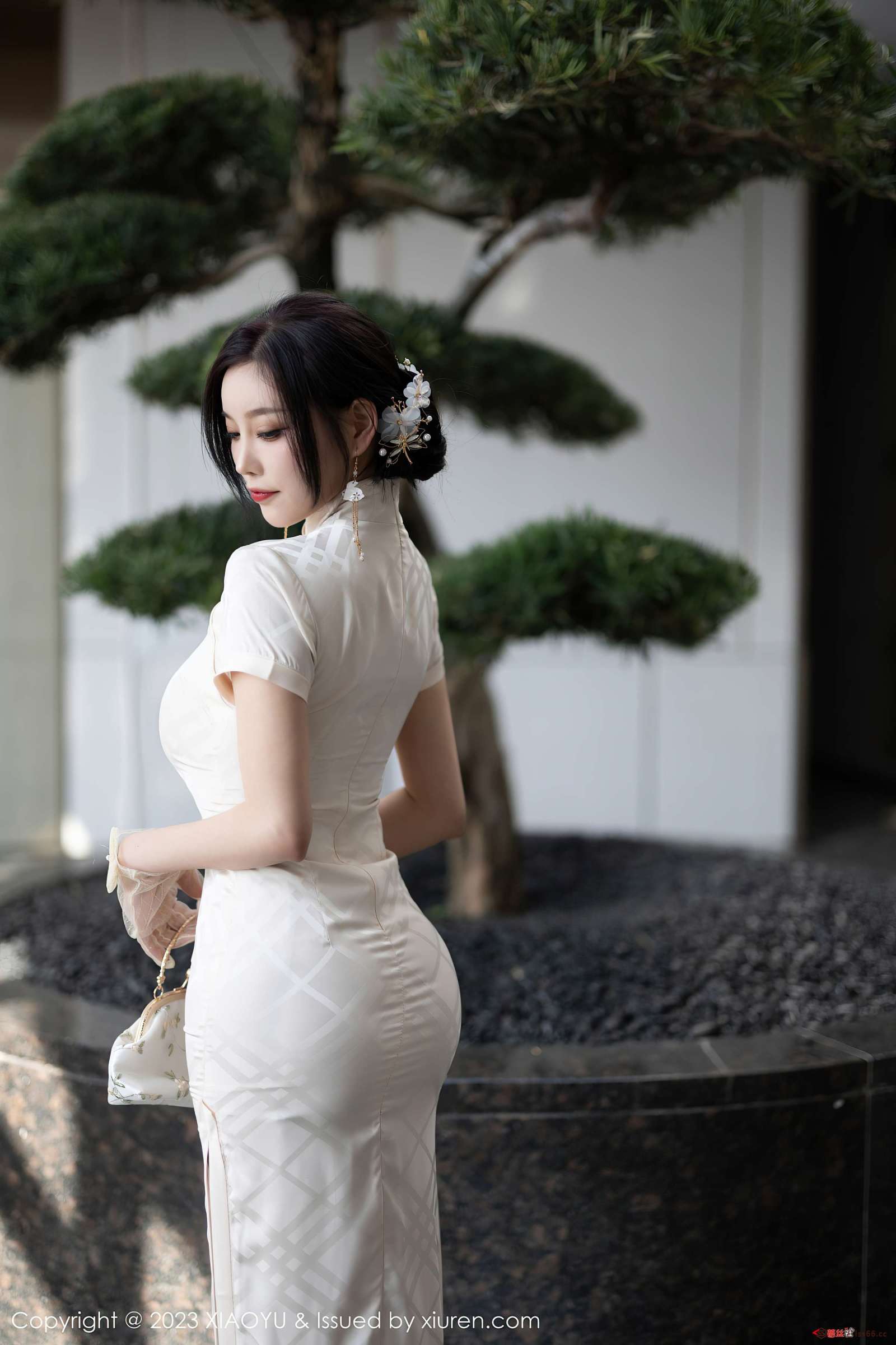 https://www.lss77.com/wp-content/uploads/2023/04/1680767139-d39934ce111a864-1600x2400.jpg