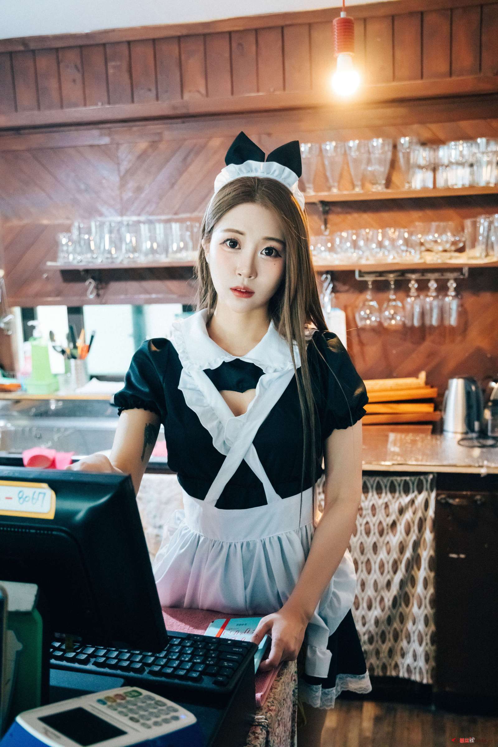 https://www.lss77.com/wp-content/uploads/2023/04/1681072205-93dd4de5cddba2c-1600x2400.jpg