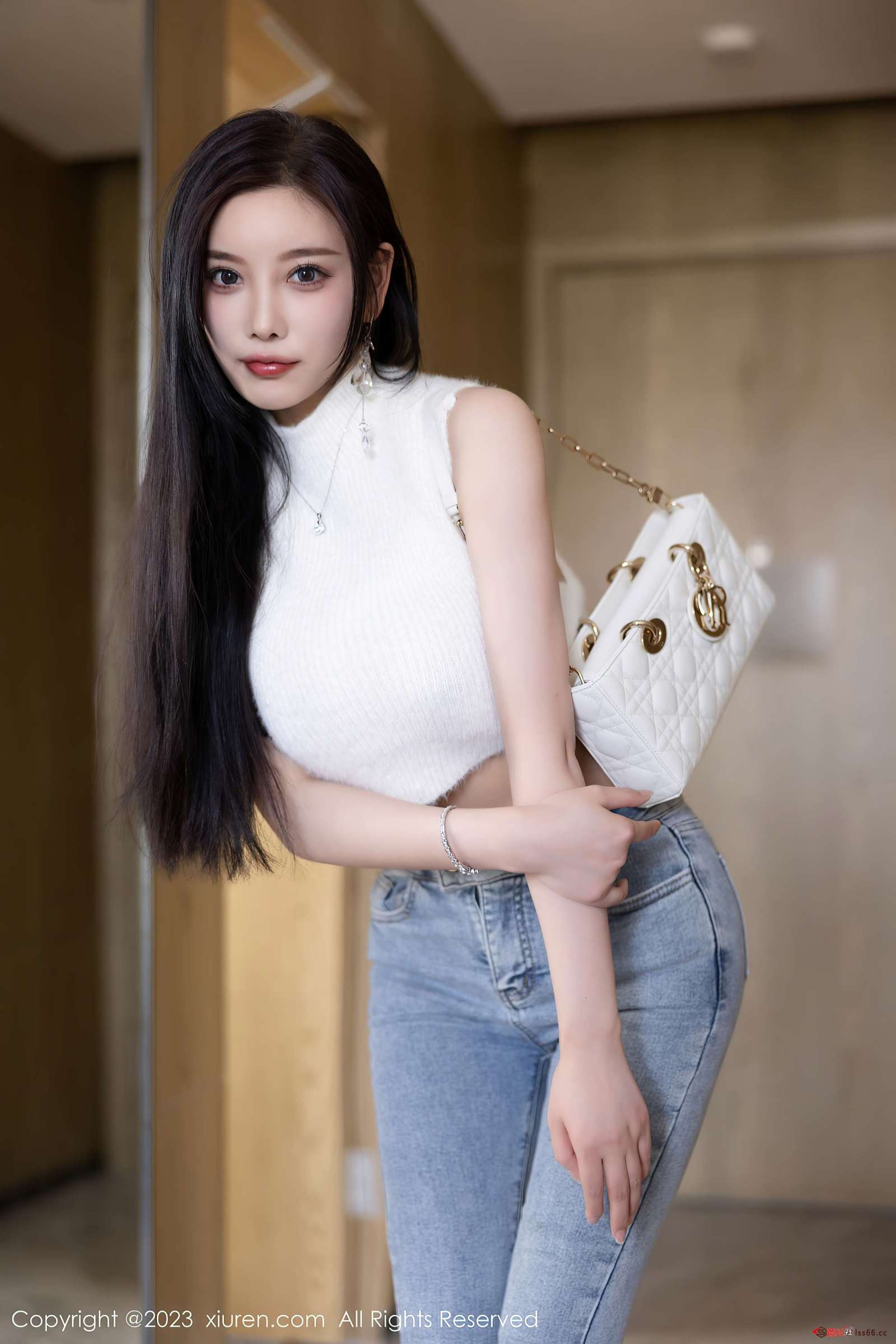 https://www.lss77.com/wp-content/uploads/2023/04/1681115535-926abae84a4bd33-1600x2400.jpg