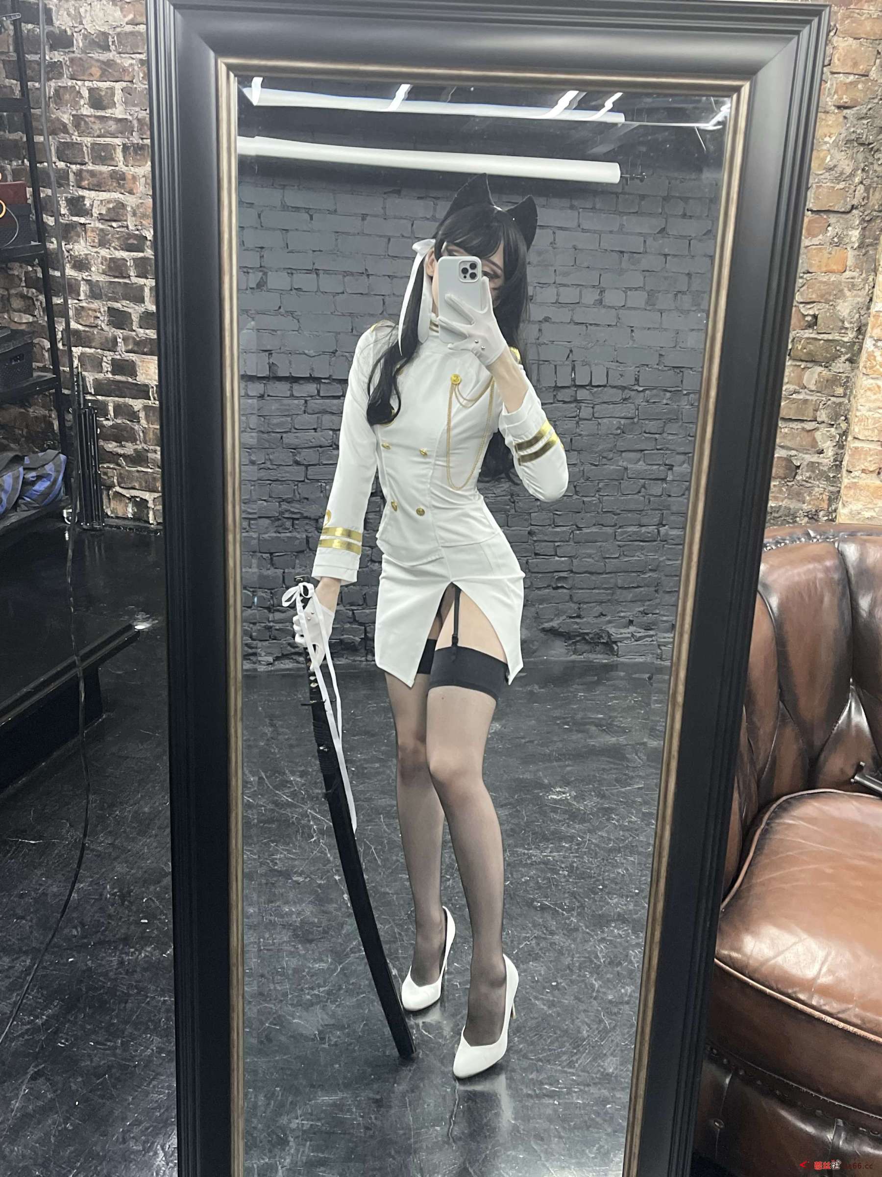 https://www.lss77.com/wp-content/uploads/2023/04/1681283857-31c8f1568c7dd69-1800x2400.jpg