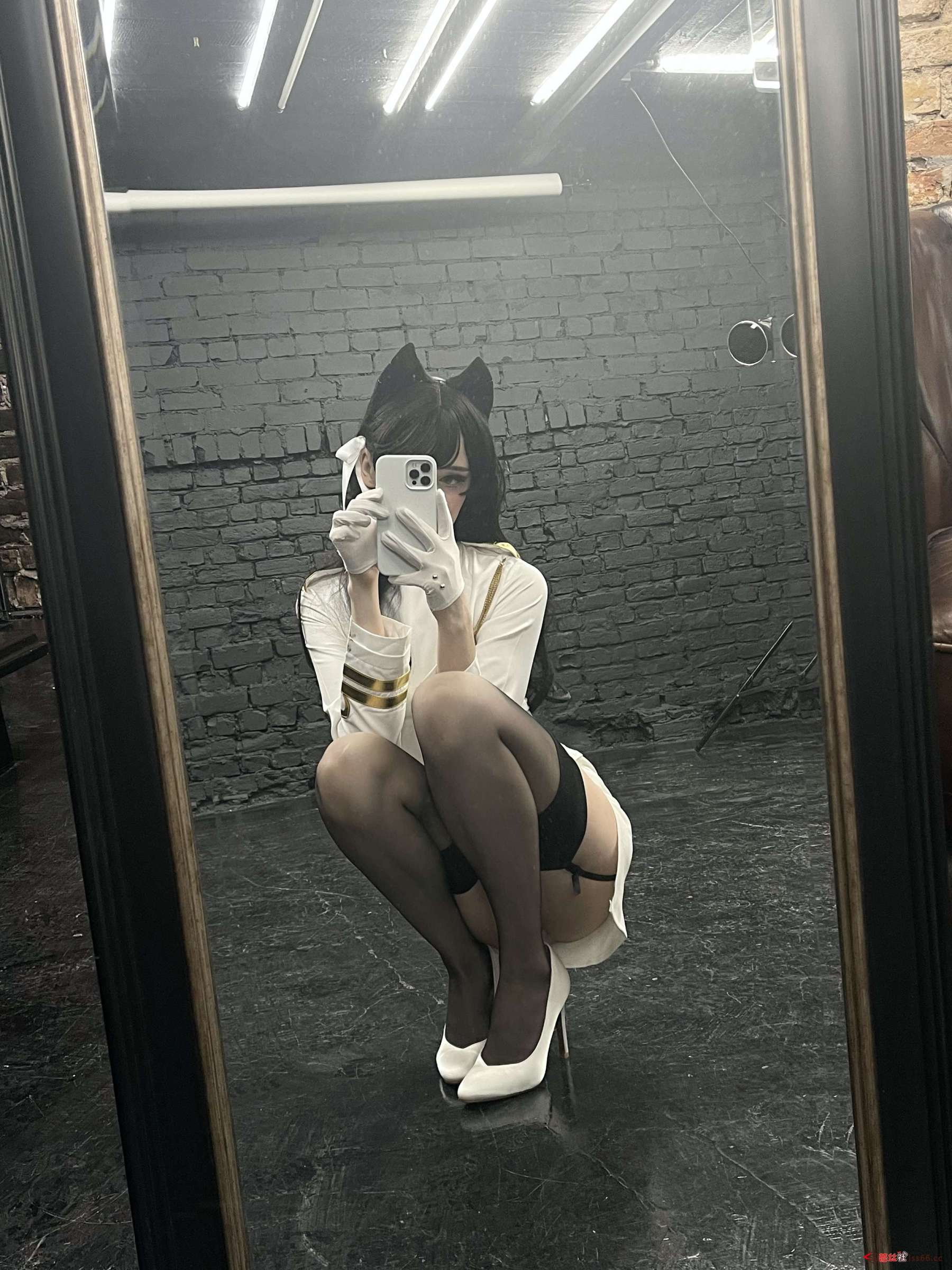 https://www.lss77.com/wp-content/uploads/2023/04/1681283870-ba55ff88bddf712-1800x2400.jpg