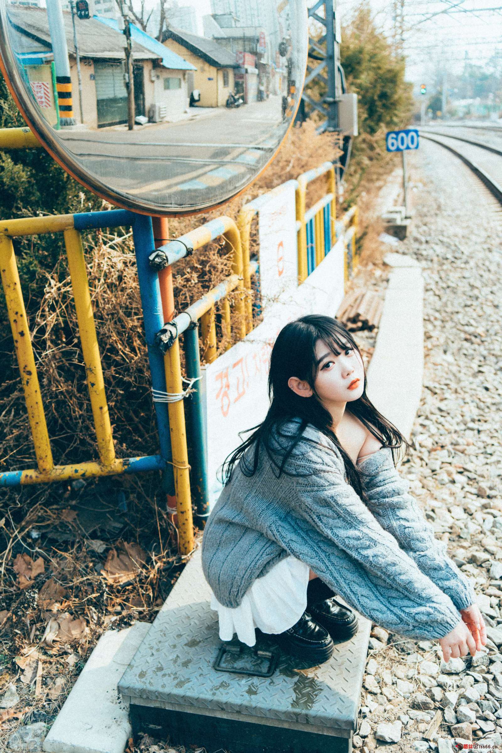 https://www.lss77.com/wp-content/uploads/2023/04/1681289373-a13ee062eff9d72-1600x2400.jpg