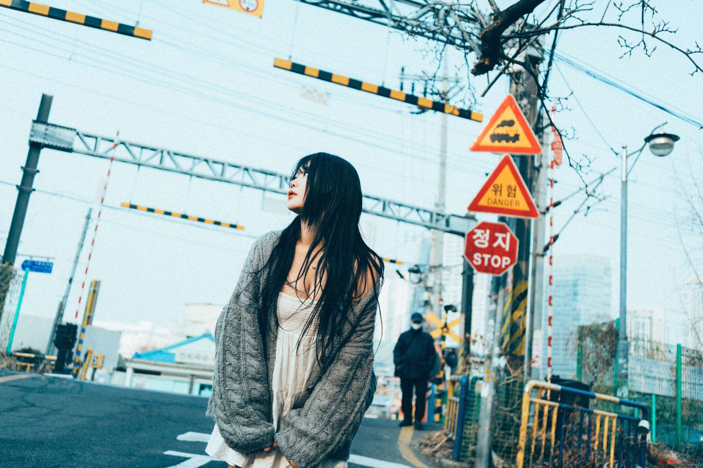 https://www.lss77.com/wp-content/uploads/2023/04/1681289487-f803dfeb3583d50-2400x1600.jpg