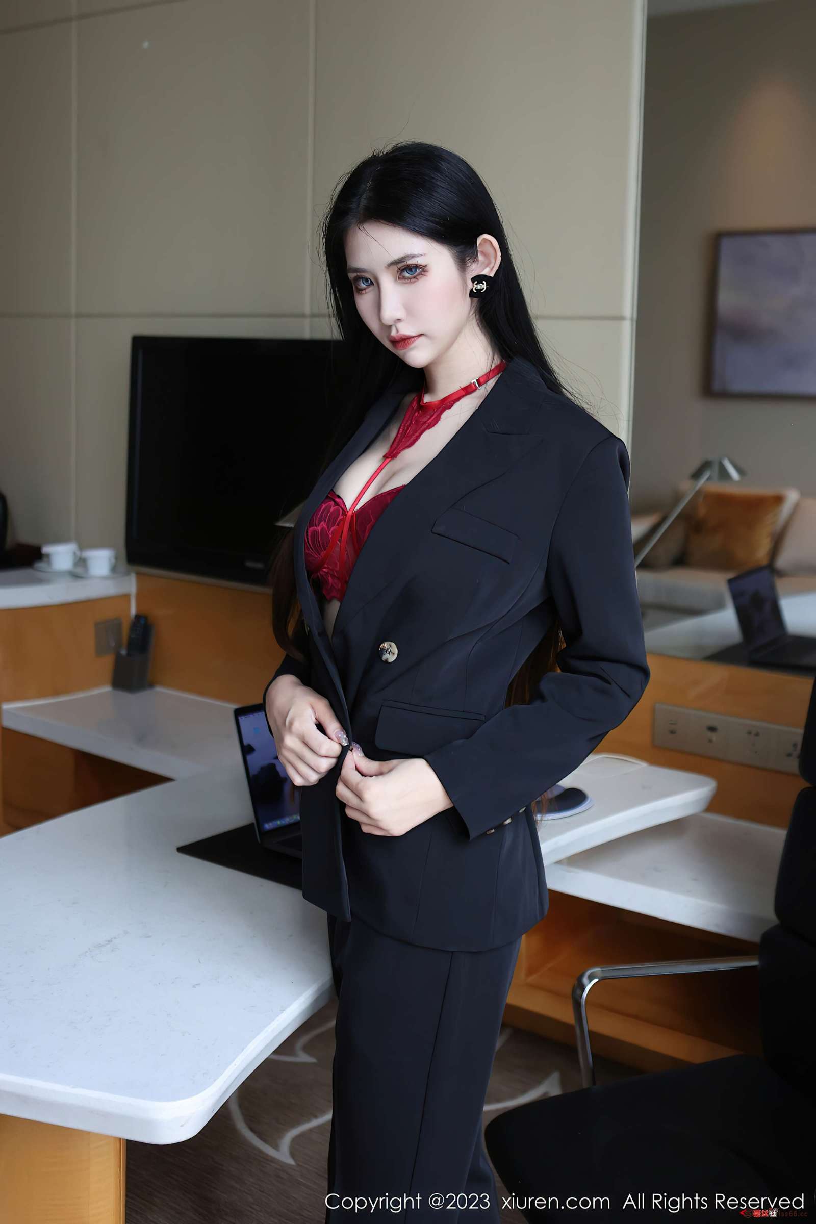 https://www.lss77.com/wp-content/uploads/2023/04/1681468835-857778a20b9a41d-1600x2400.jpg