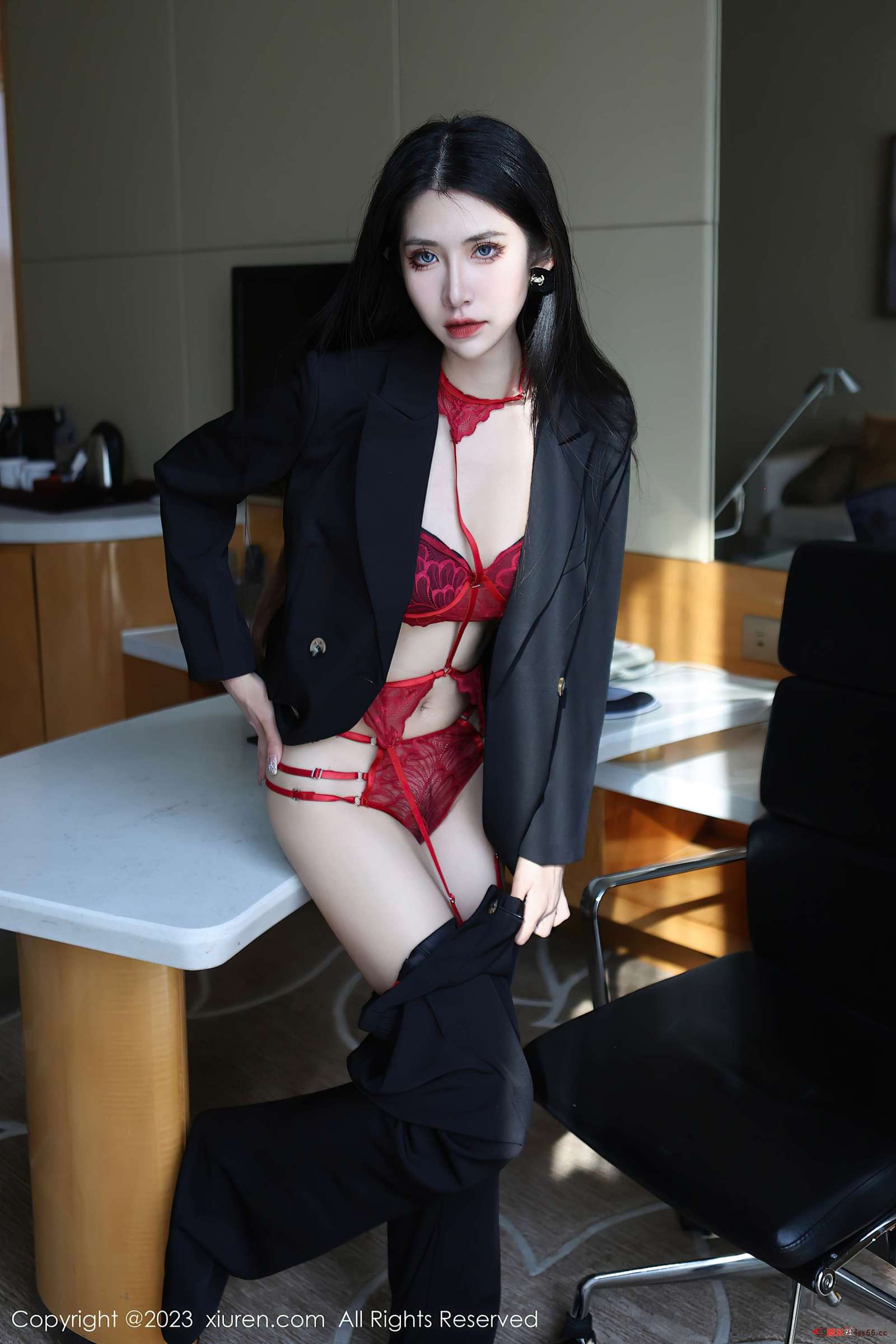 https://www.lss77.com/wp-content/uploads/2023/04/1681469241-c2e38e55597ae43-1600x2400.jpg