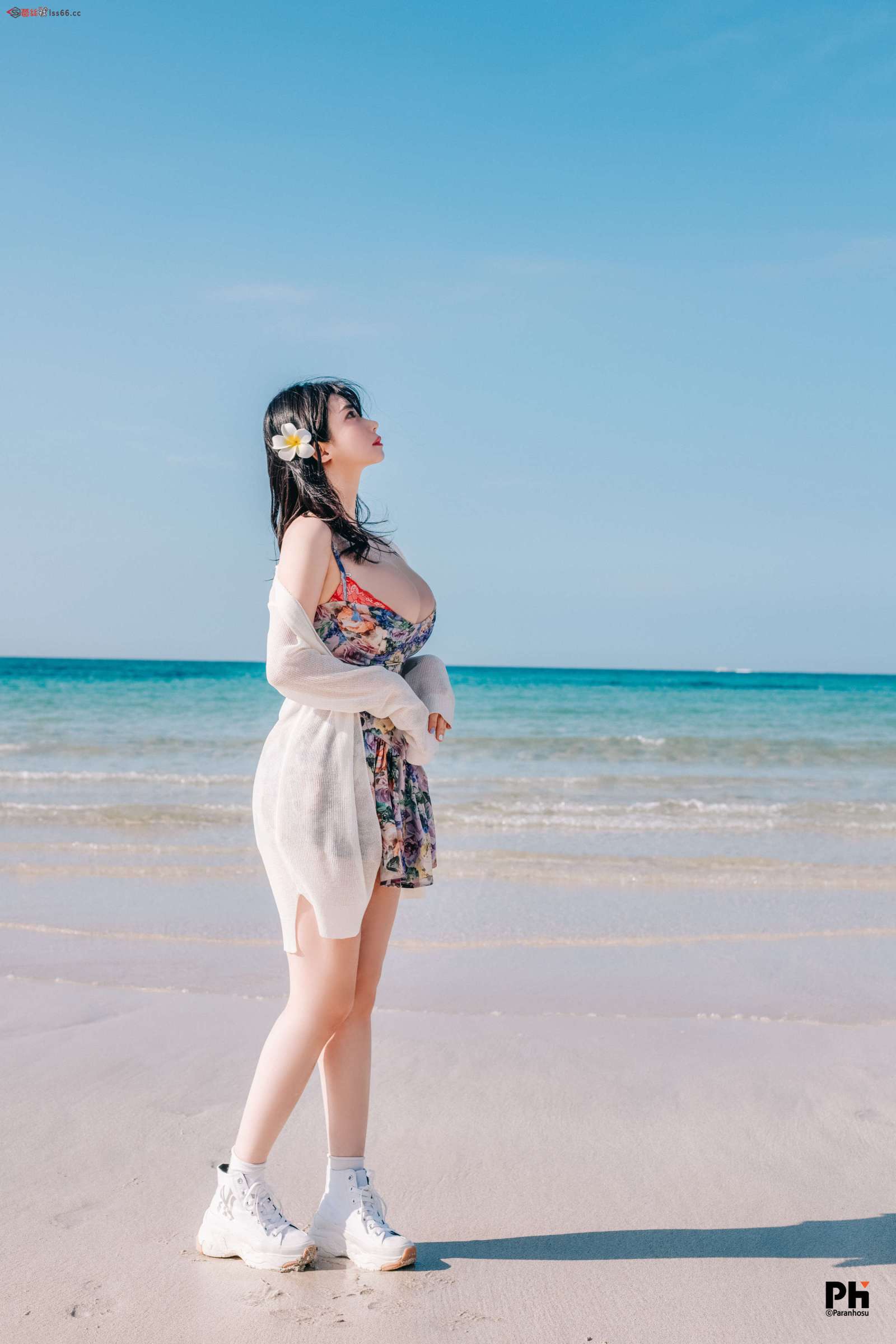 https://www.lss77.com/wp-content/uploads/2023/04/1681650536-88ddadec554e6dd-1600x2400.jpg