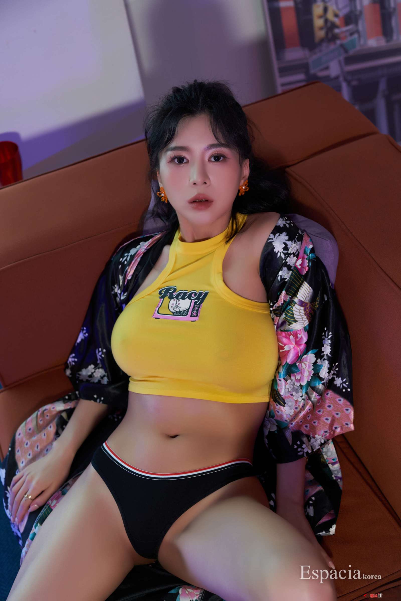 https://www.lss77.com/wp-content/uploads/2023/04/1681729036-a13ee062eff9d72-1600x2400.jpg