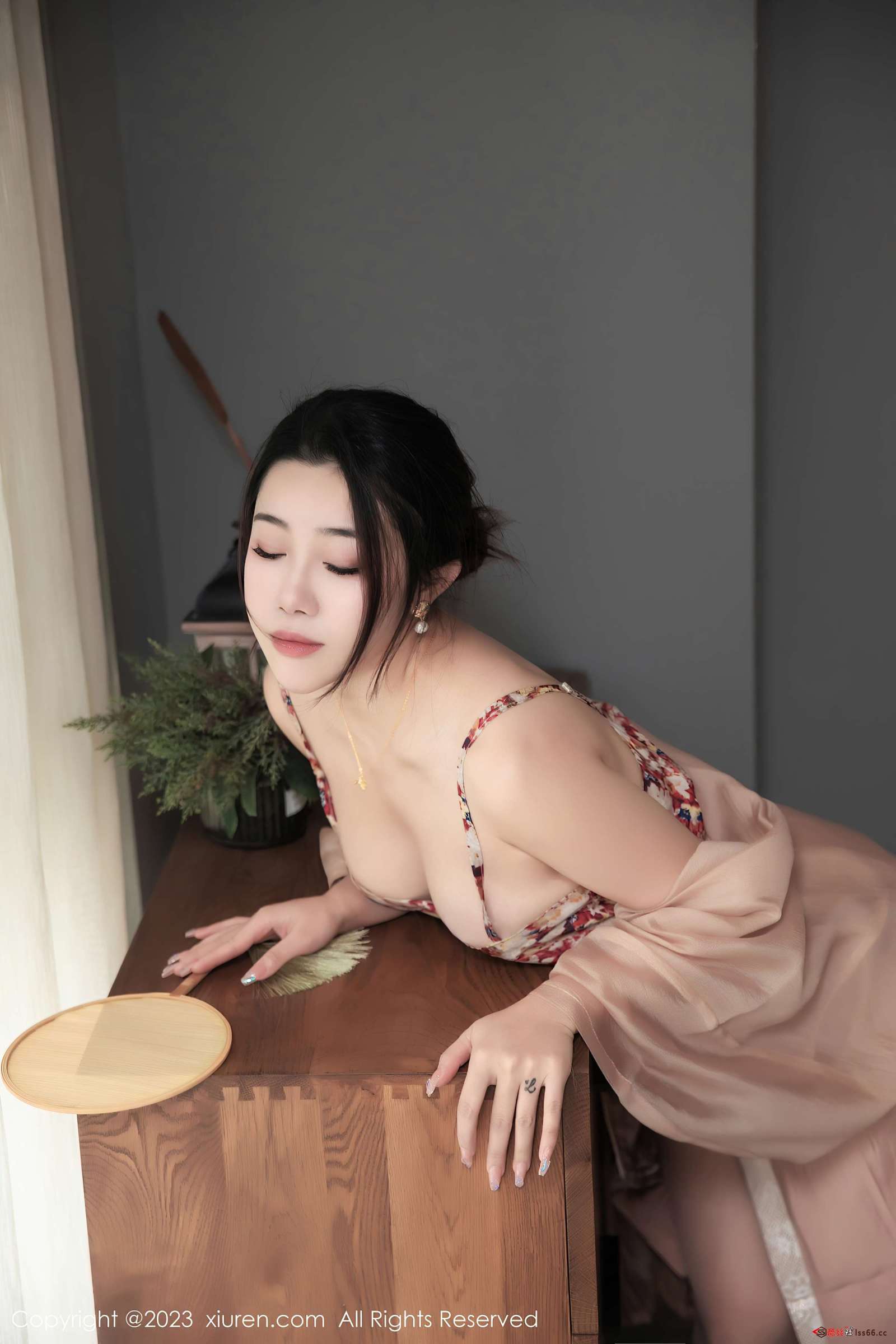 https://www.lss77.com/wp-content/uploads/2023/04/1682426085-aecdffd6ed3edae-1600x2400.jpg