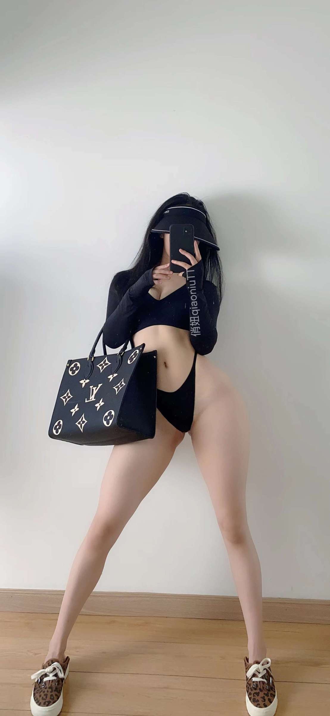 https://www.lss77.com/wp-content/uploads/2023/04/1682442045-93dd4de5cddba2c-1108x2400.jpg