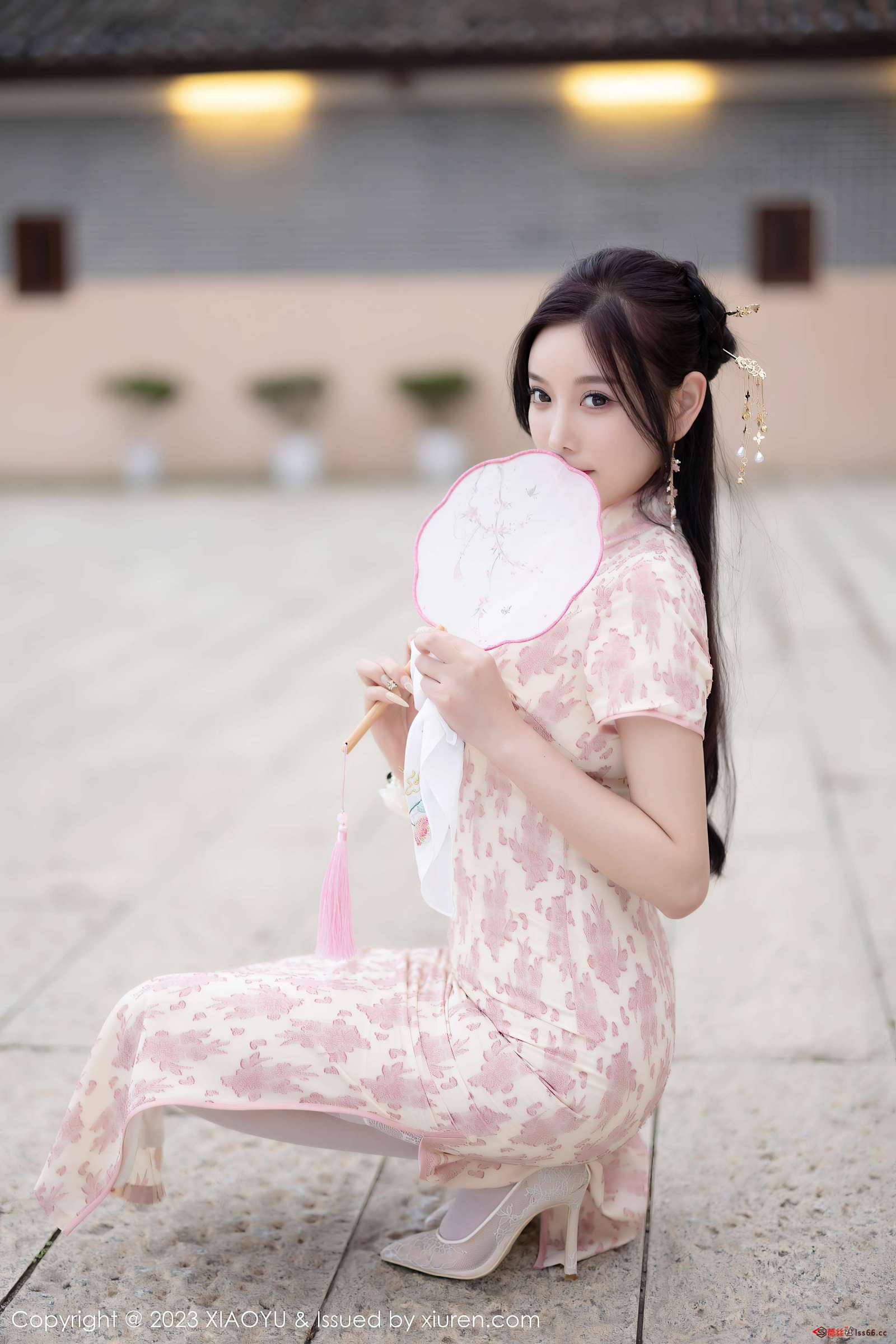 https://www.lss77.com/wp-content/uploads/2023/04/1682596545-ecee596a242de13-1600x2400.jpg