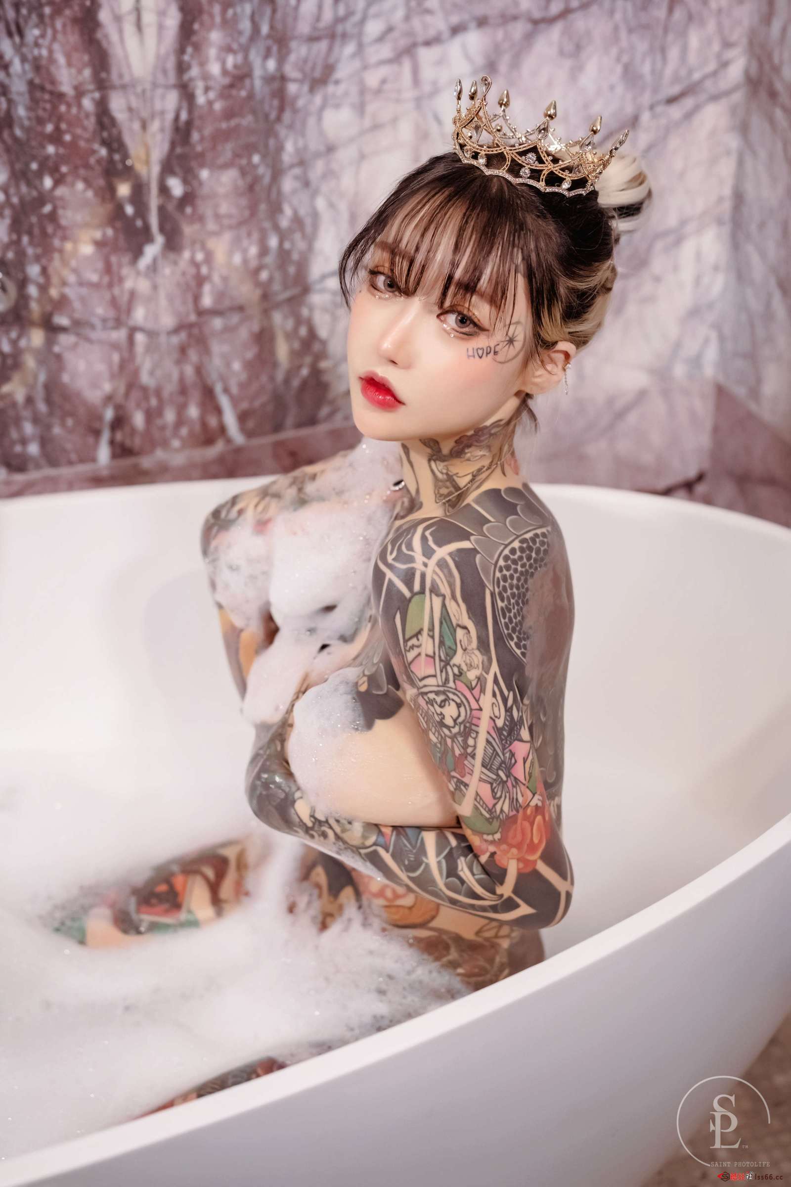 https://www.lss77.com/wp-content/uploads/2023/04/1682619934-b6fb522815d06fe-1600x2400.jpg
