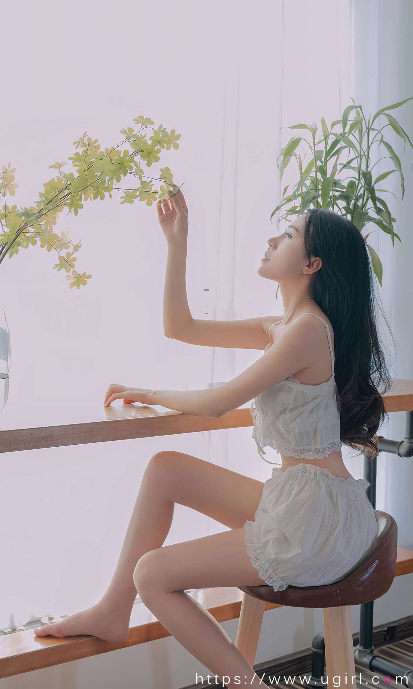 https://www.lss77.com/wp-content/uploads/2023/04/1682706800-ae2bac2e4b4da80-1439x2400.jpg