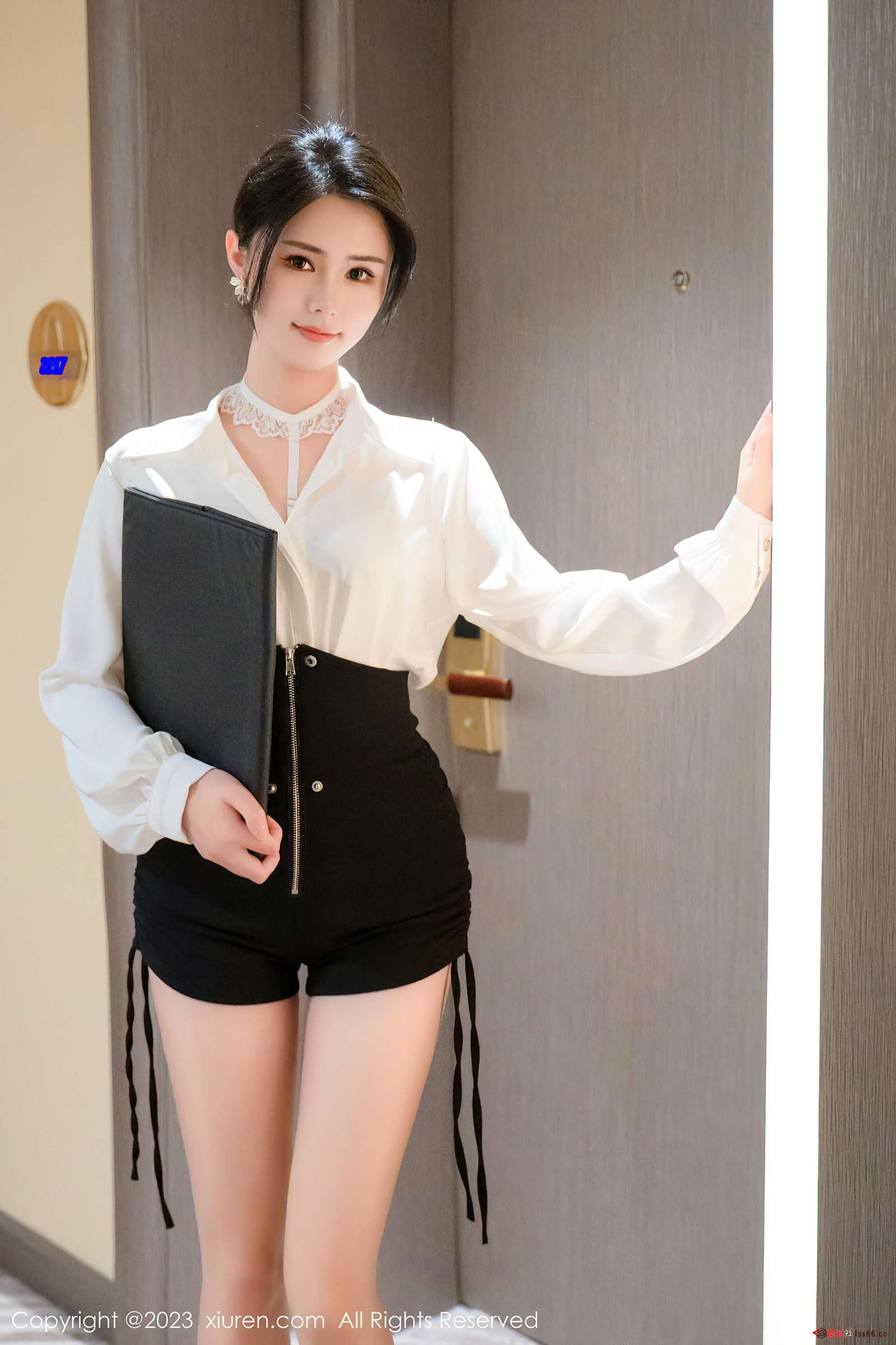 https://www.lss77.com/wp-content/uploads/2023/05/1683365137-926abae84a4bd33-1600x2400.jpg