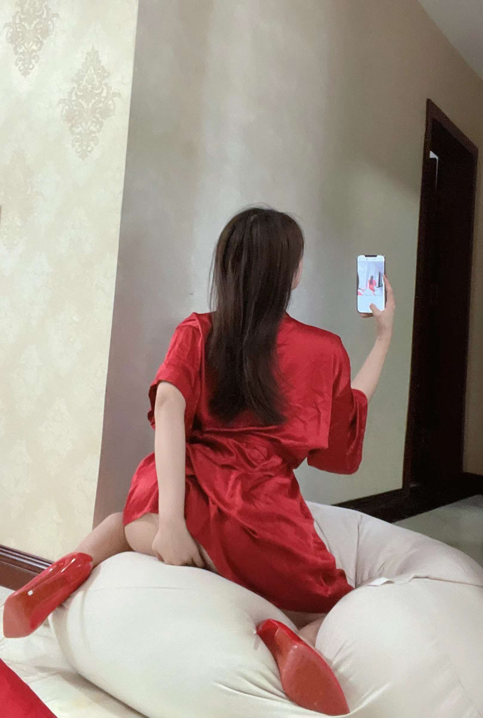 https://www.lss77.com/wp-content/uploads/2023/05/1683576665-e88a49bccde359f-1617x2400.jpg
