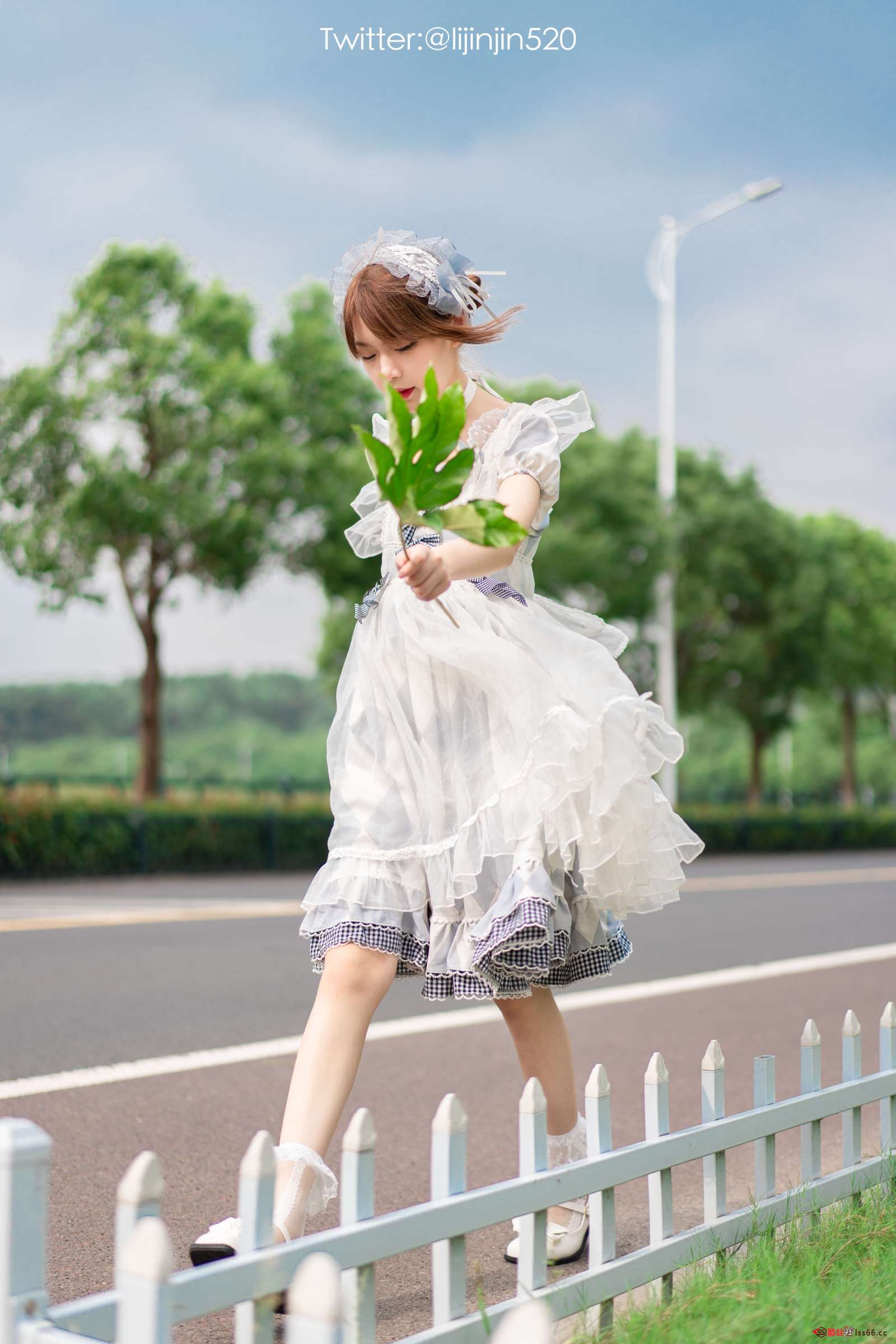 https://www.lss77.com/wp-content/uploads/2023/05/1683659374-dc5c7986daef50c-1600x2400.jpg
