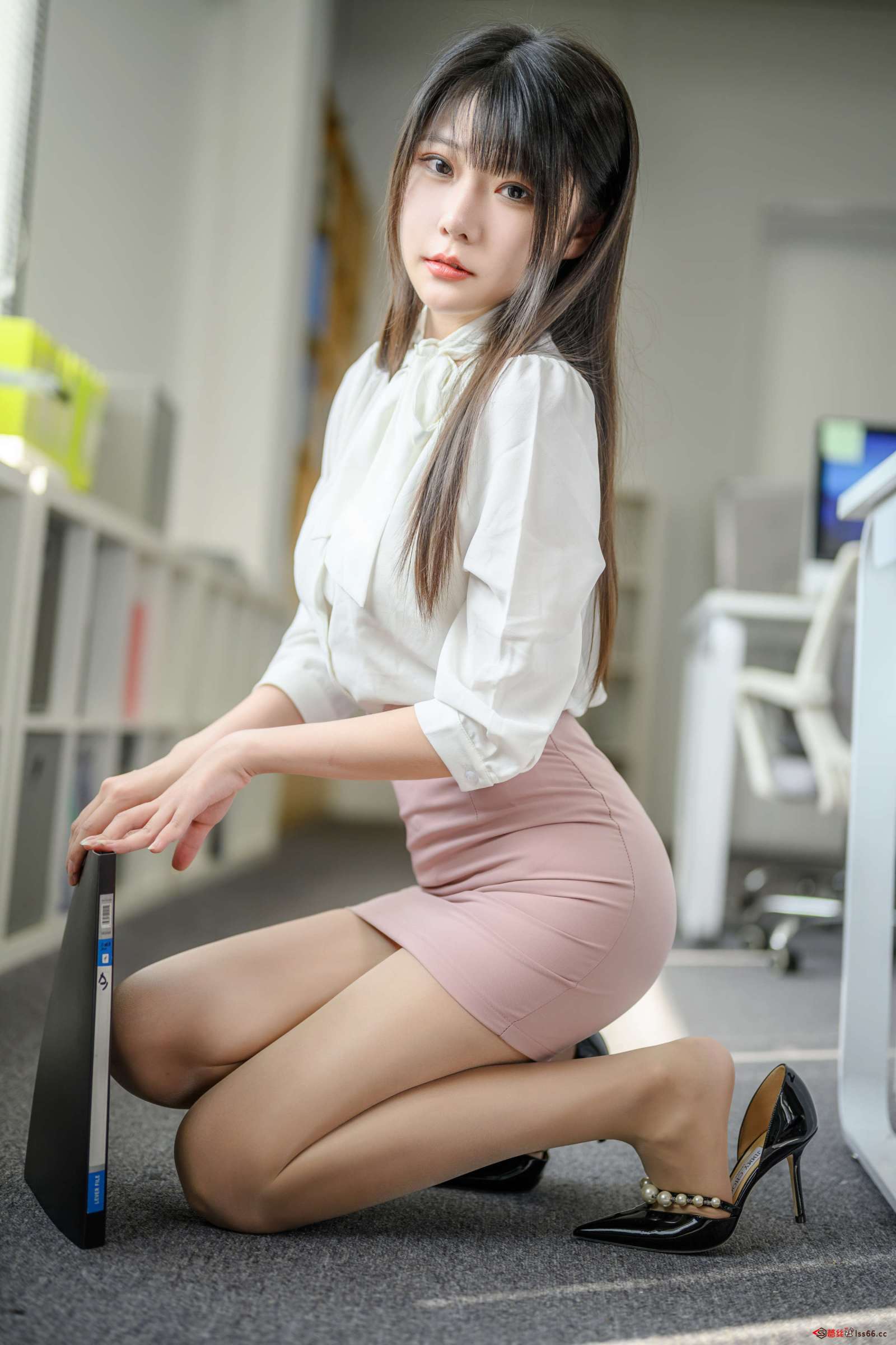 https://www.lss77.com/wp-content/uploads/2023/05/1683739706-d39934ce111a864-1600x2400.jpg