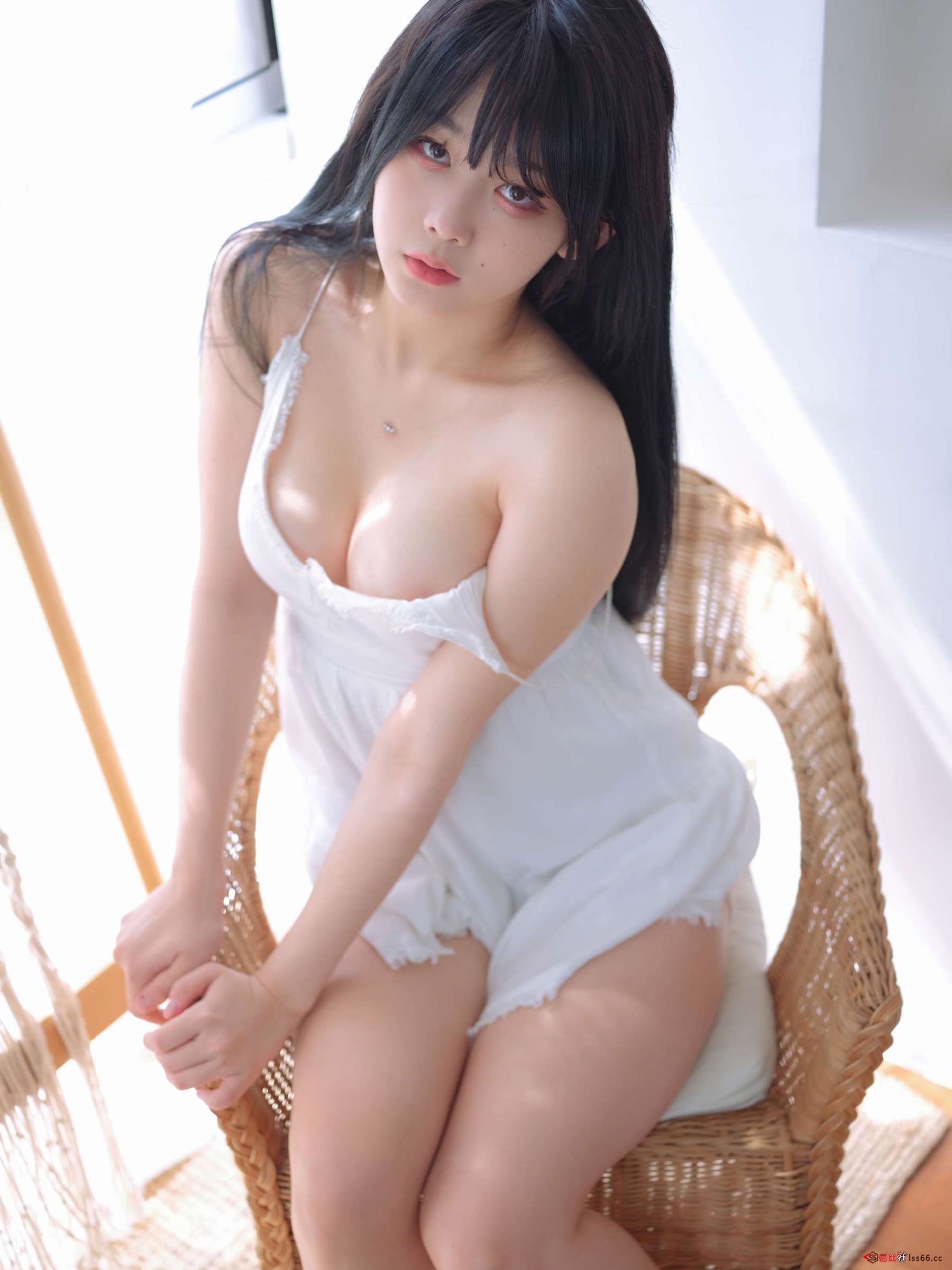 https://www.lss77.com/wp-content/uploads/2023/05/1683896507-2c4a8495407bfb5-1800x2400.jpg