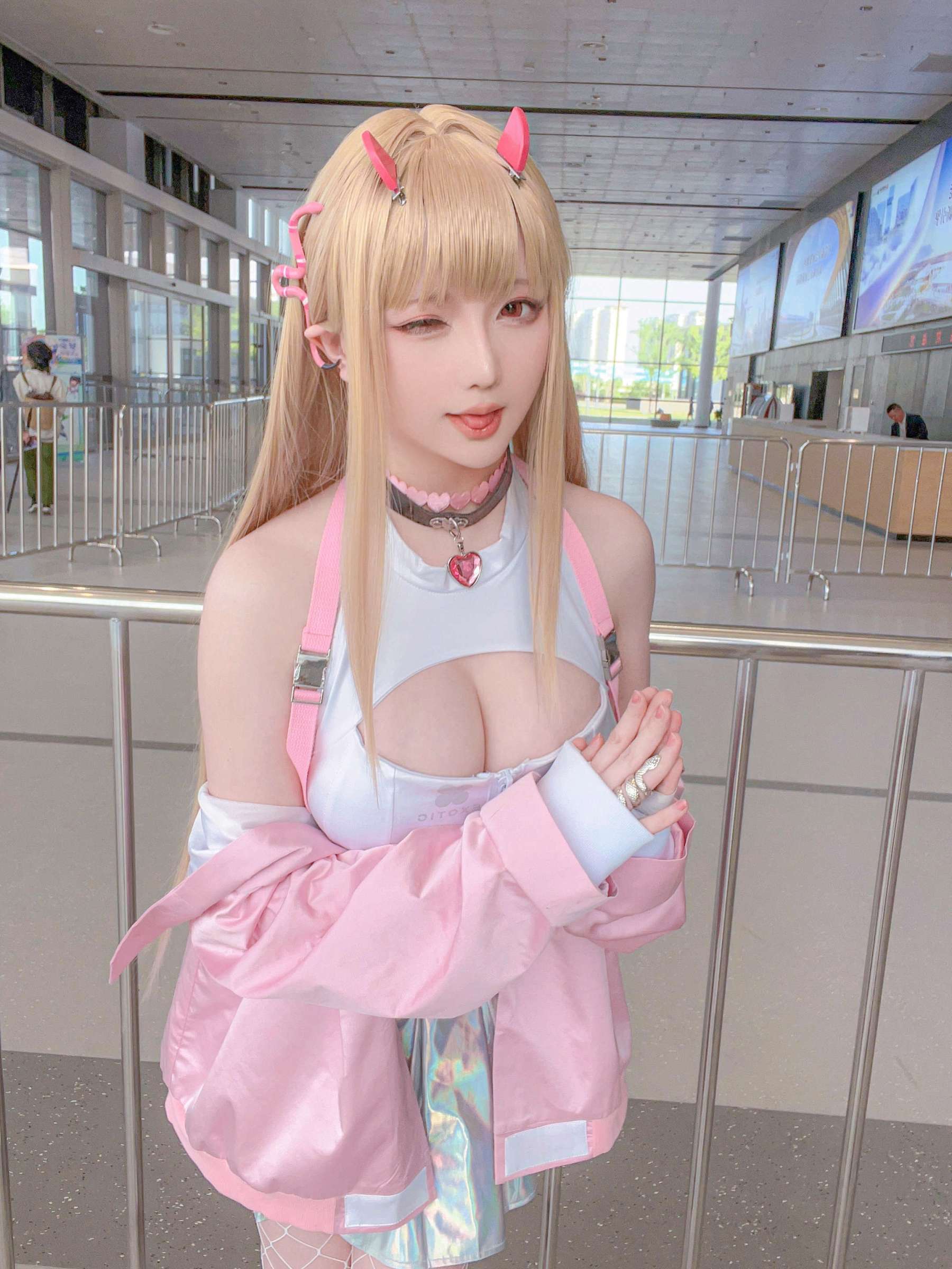 https://www.lss77.com/wp-content/uploads/2023/05/1684088504-2ebe25dd3a566f3-1800x2400.jpg