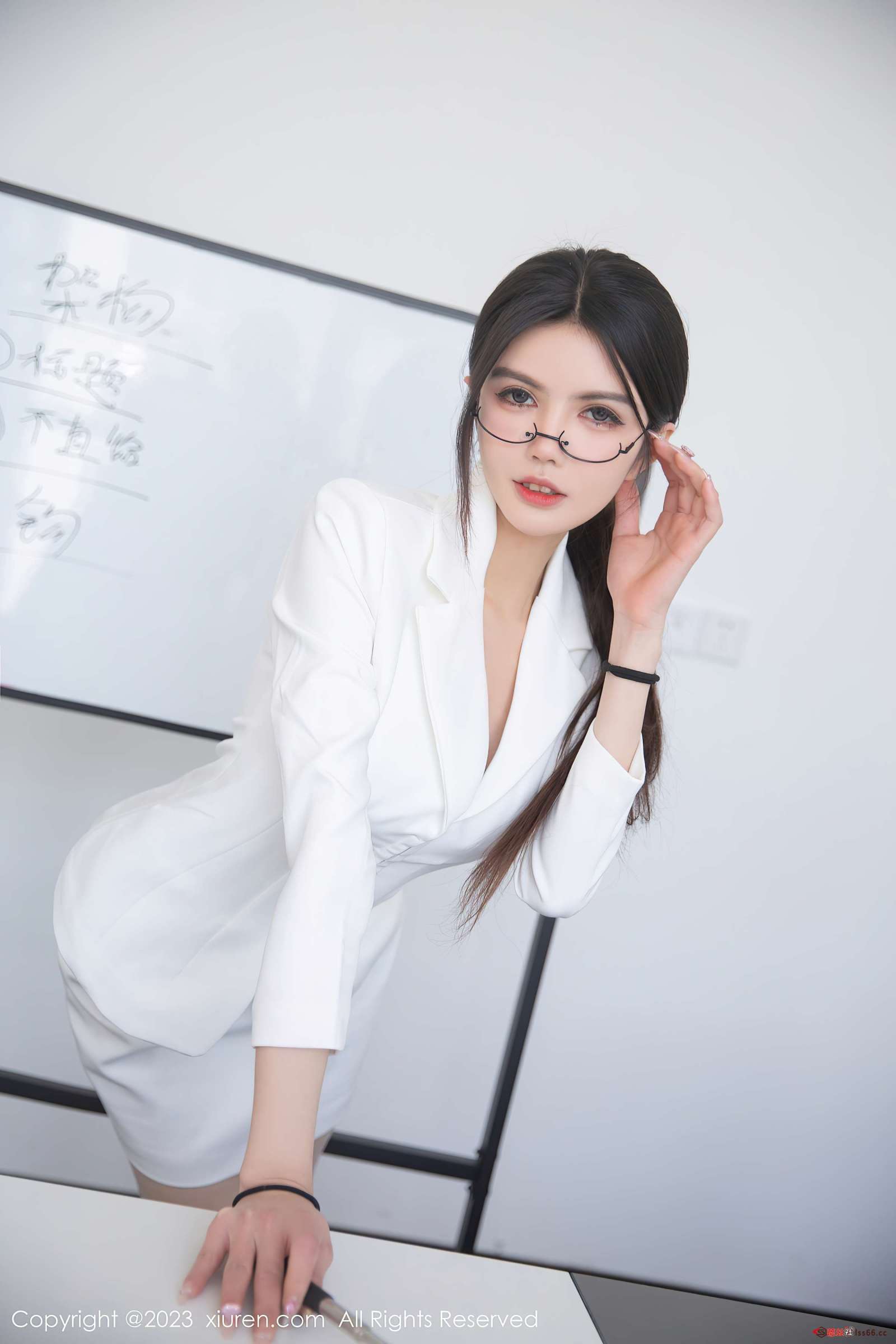 https://www.lss77.com/wp-content/uploads/2023/05/1684237032-fcd04e26e900e94-1600x2400.jpg