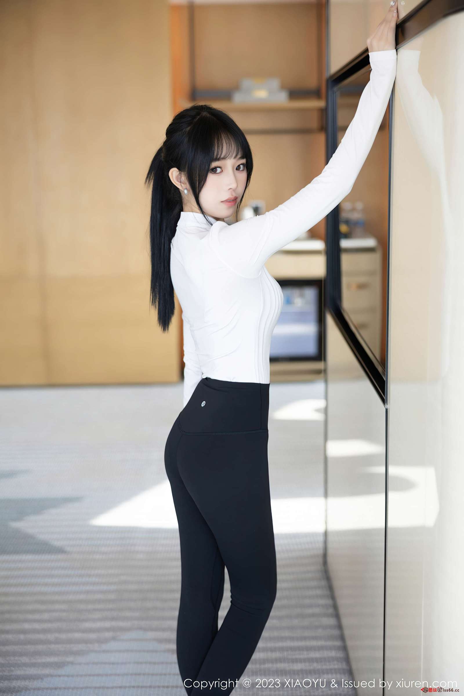 https://www.lss77.com/wp-content/uploads/2023/05/1684237422-ed0a75eeb69b34d-1600x2400.jpg